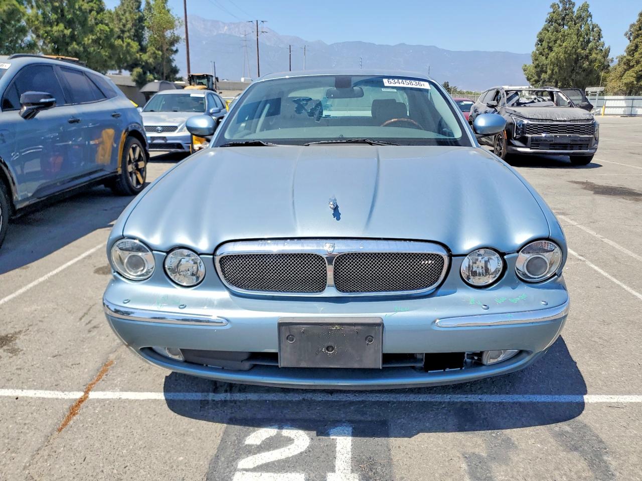 2006 Jaguar Xj8 Blue vin: SAJWA71B06SH02756