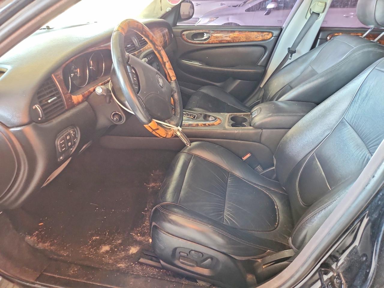 2007 Jaguar Xj8 Black vin: SAJWA71B17SH16795