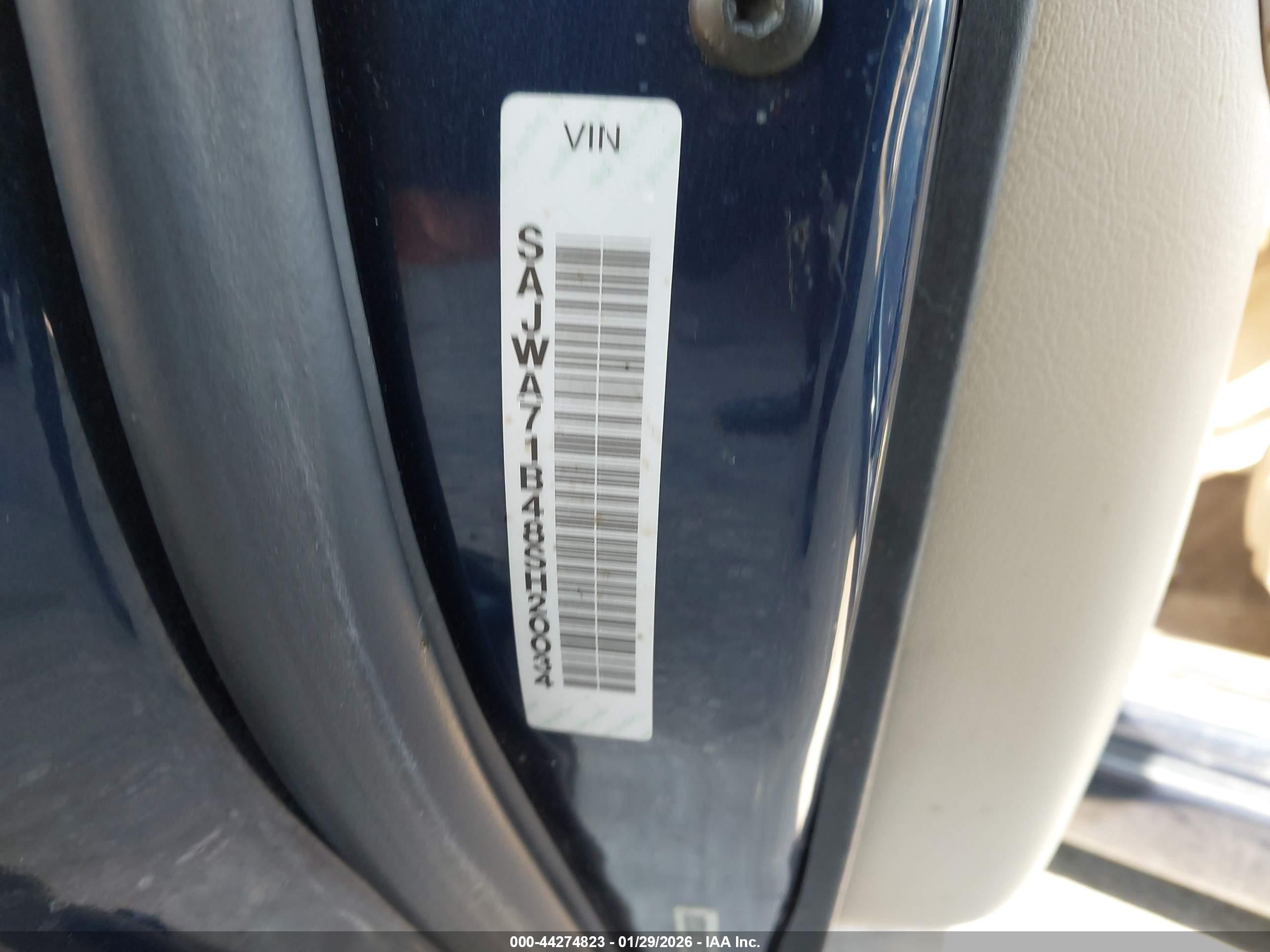 2008 Jaguar Xj Xj8 Blue vin: SAJWA71B48SH20034
