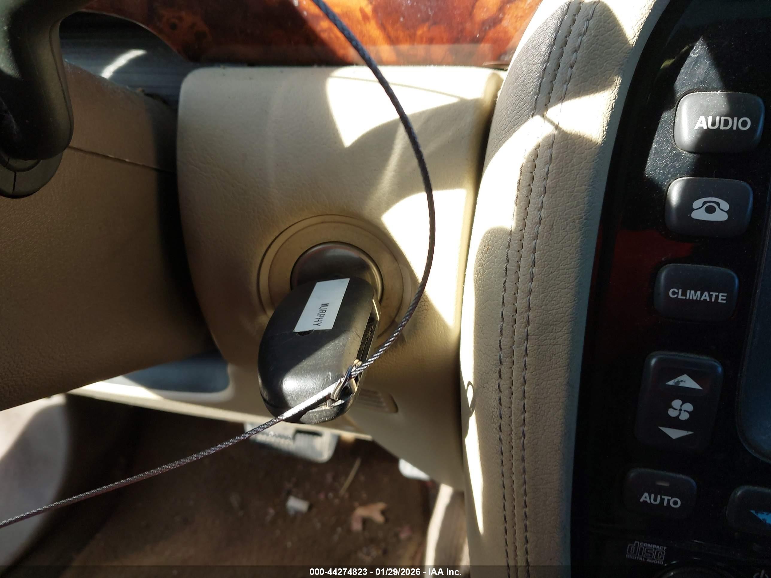 2008 Jaguar Xj Xj8 Blue vin: SAJWA71B48SH20034