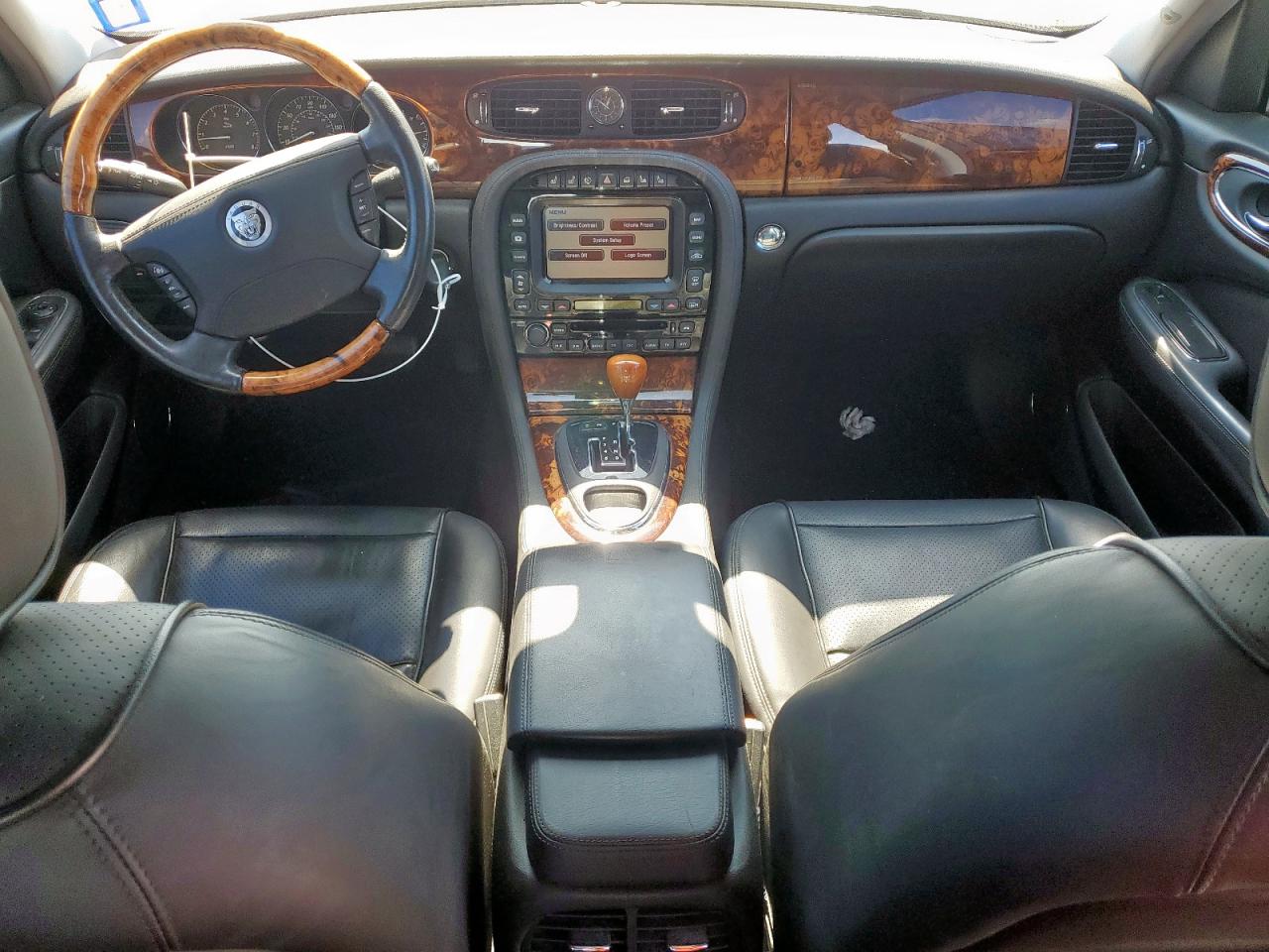 2008 Jaguar Xj Silver vin: SAJWA71B48SH20373