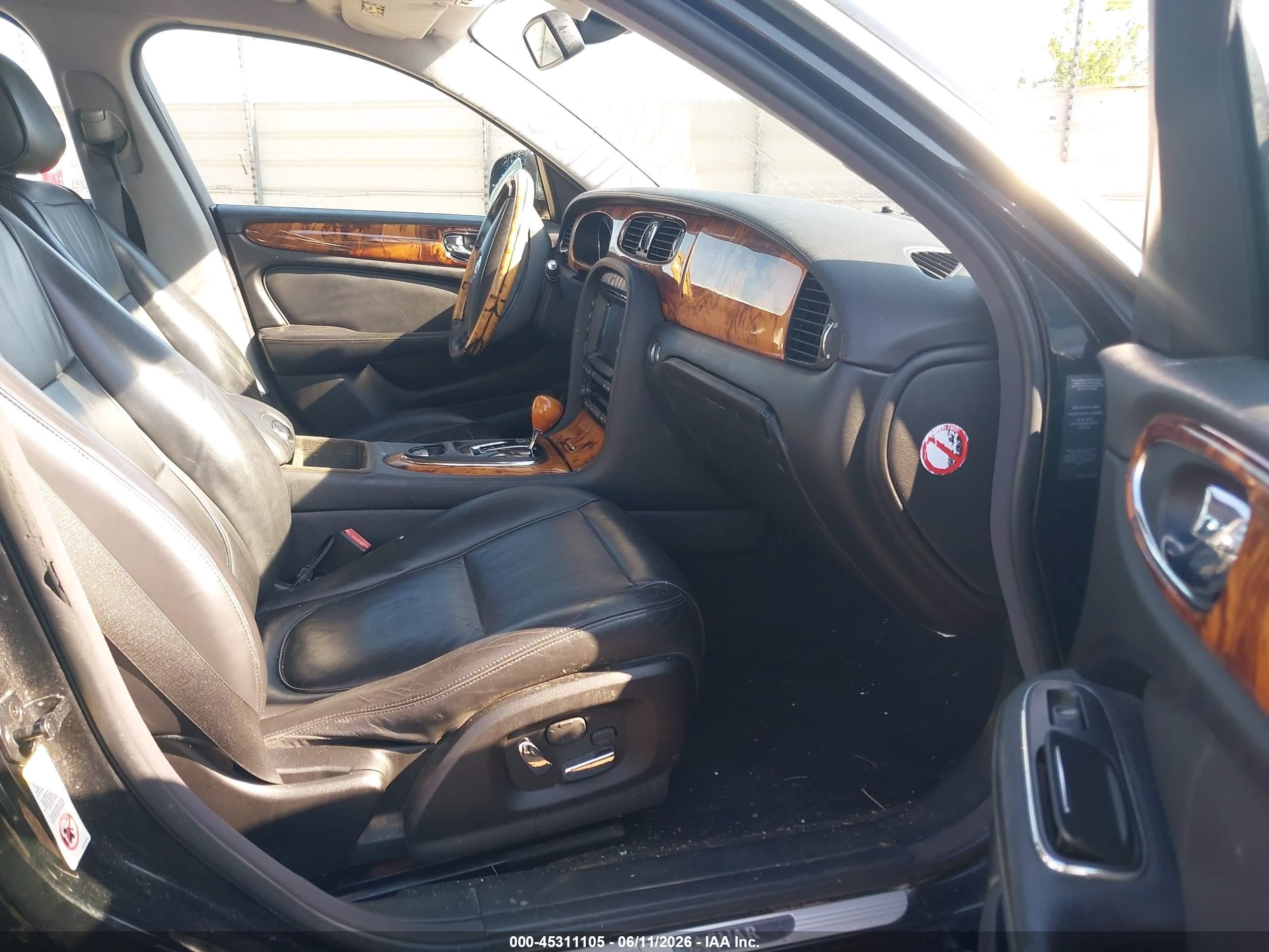 2009 Jaguar Xj Xj8 Черный vin: SAJWA71B79SH31529