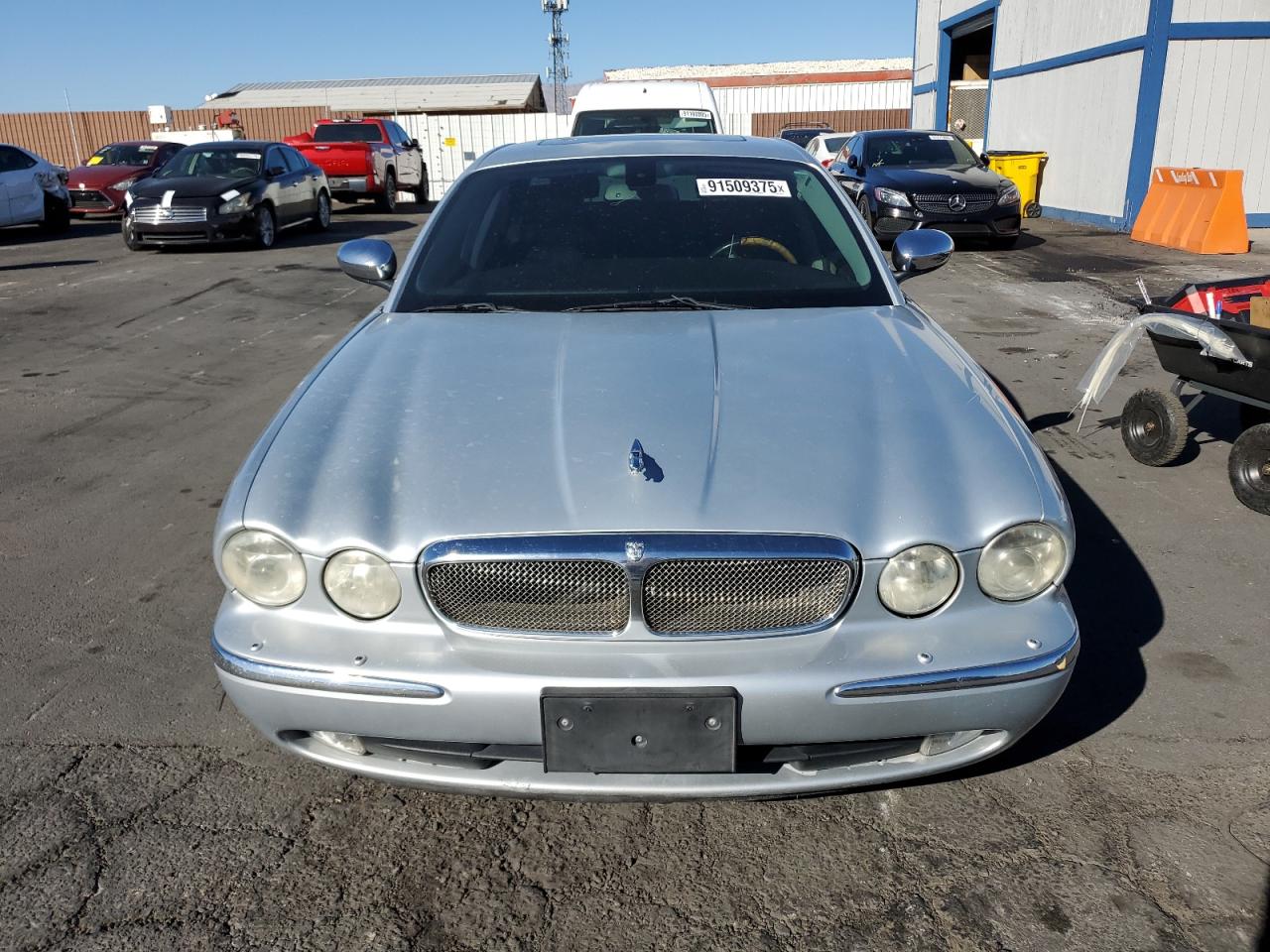 2007 Jaguar Xj8 Silver vin: SAJWA71B87SH17913