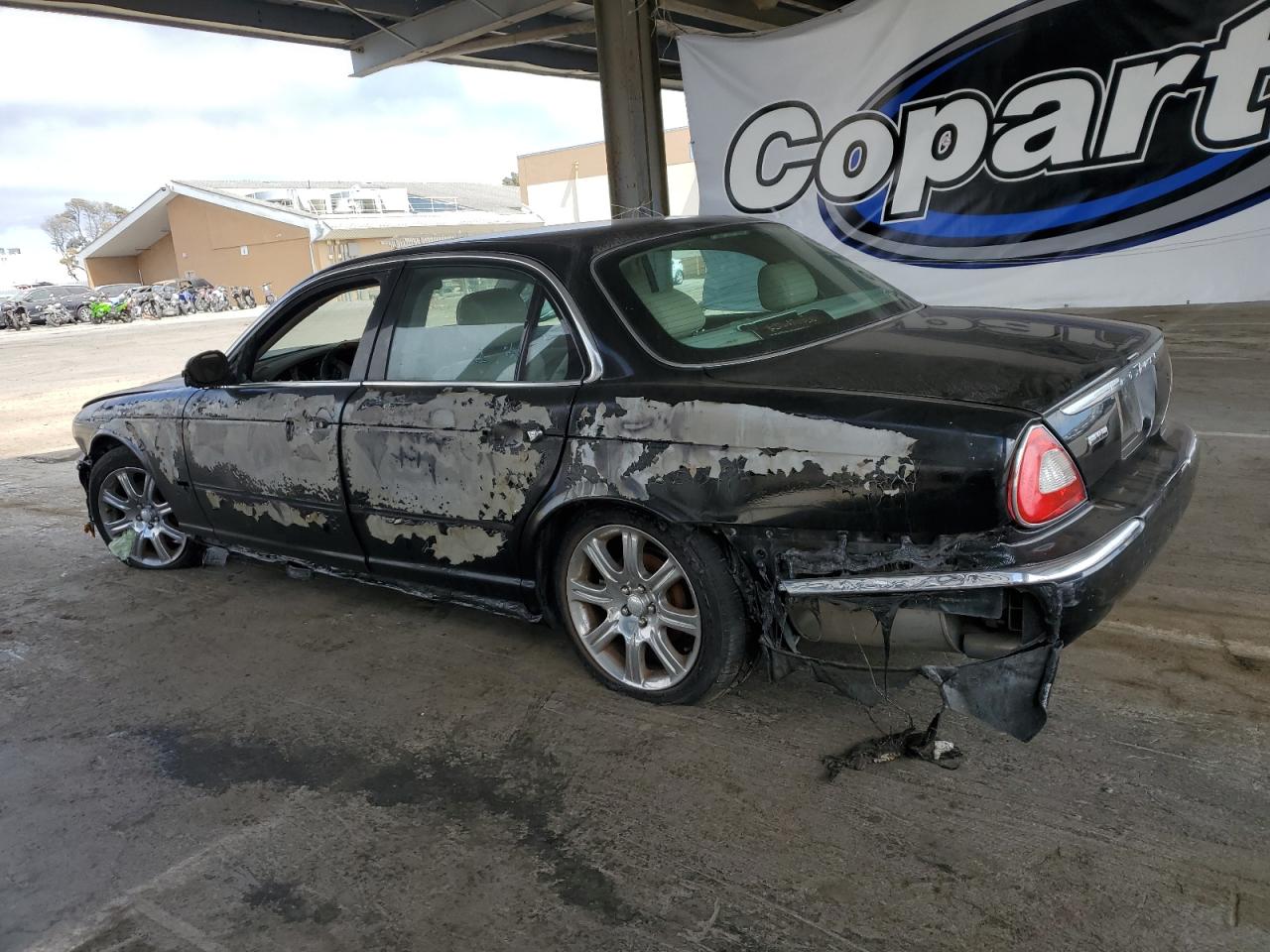 2004 Jaguar Xj8 Black vin: SAJWA71C14SG19603