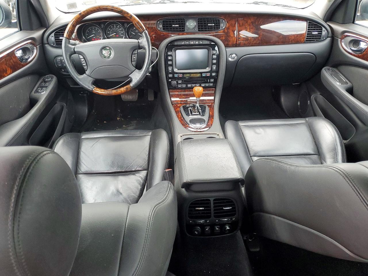 2004 Jaguar Xj8 Black vin: SAJWA71C24SG29783