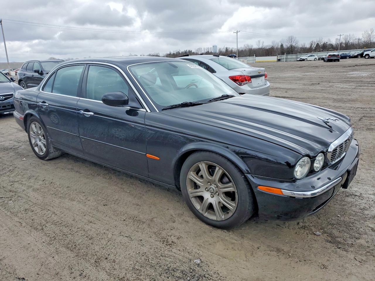 2004 Jaguar Xj8 Black vin: SAJWA71C24SG29783