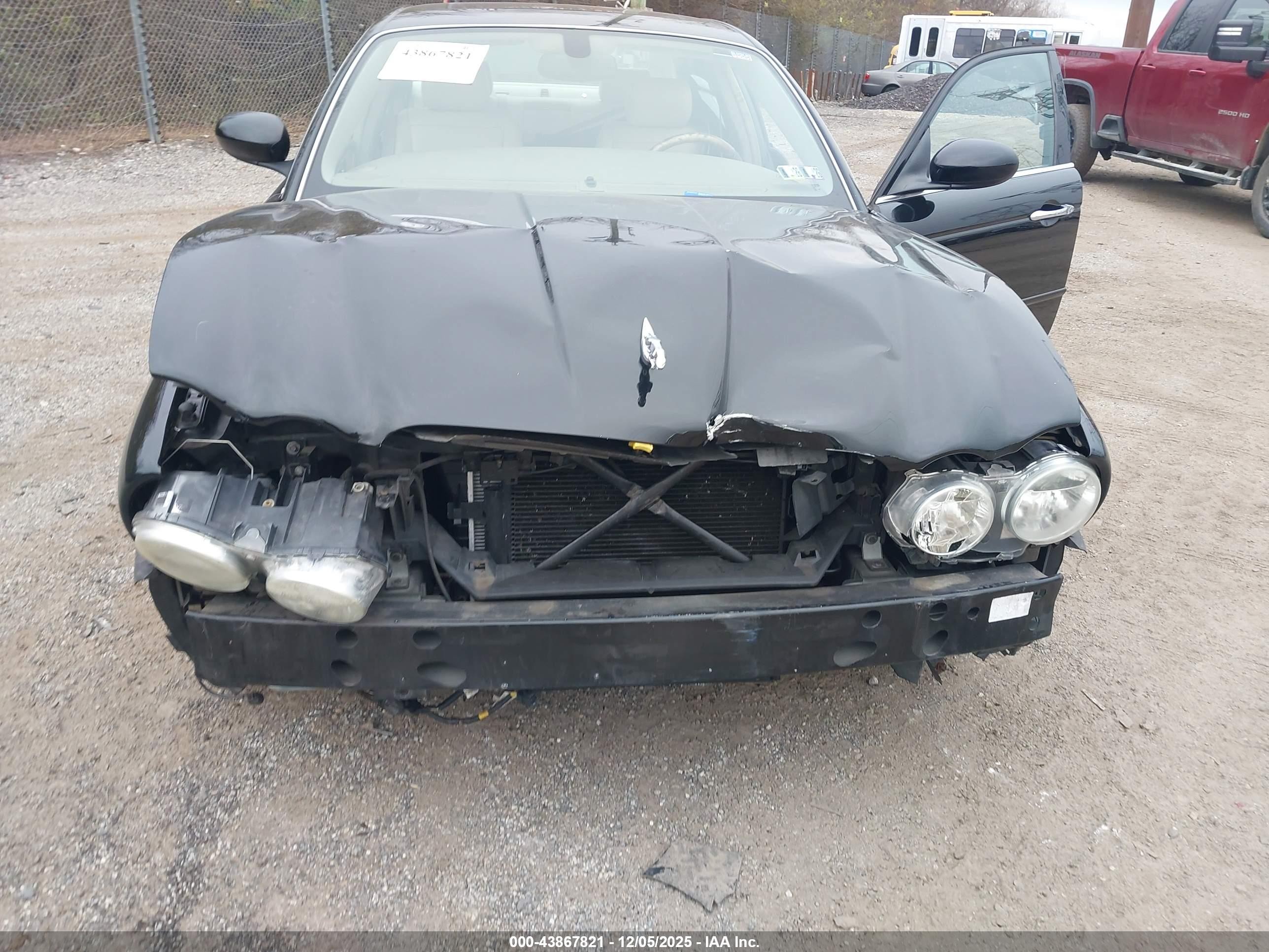2004 Jaguar Xj Xj8 Black vin: SAJWA71C24SG30173