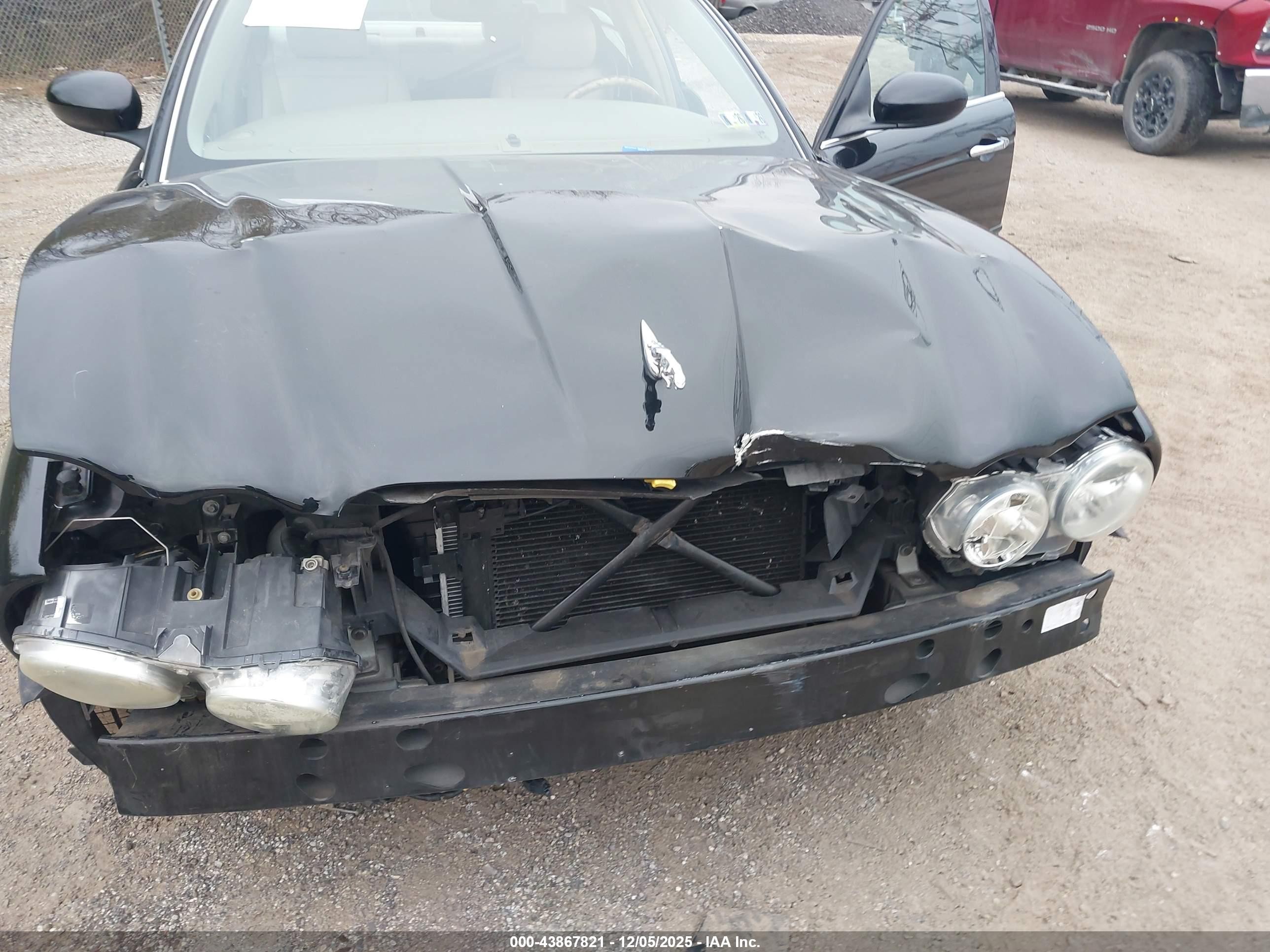 2004 Jaguar Xj Xj8 Black vin: SAJWA71C24SG30173