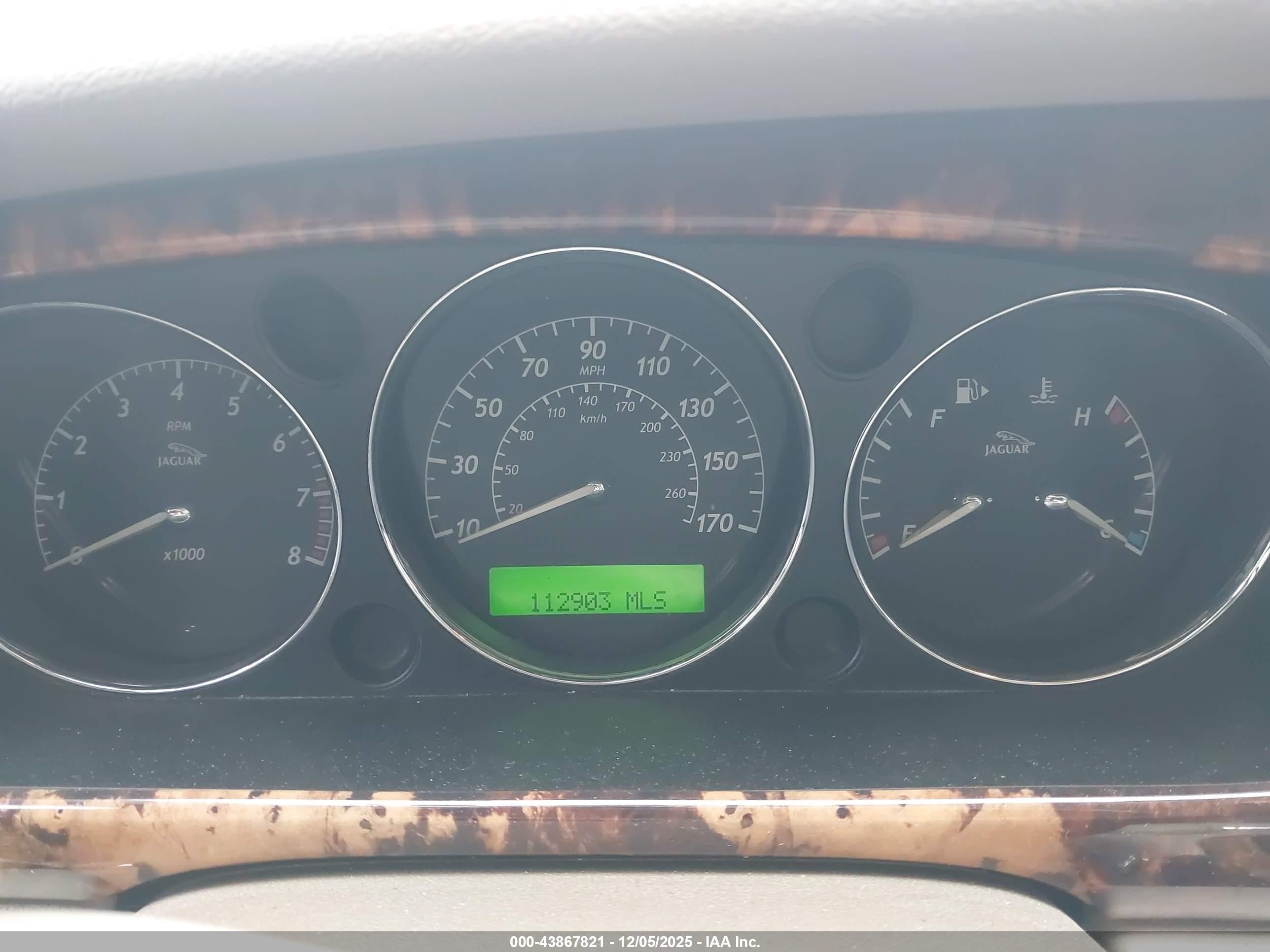2004 Jaguar Xj Xj8 Black vin: SAJWA71C24SG30173