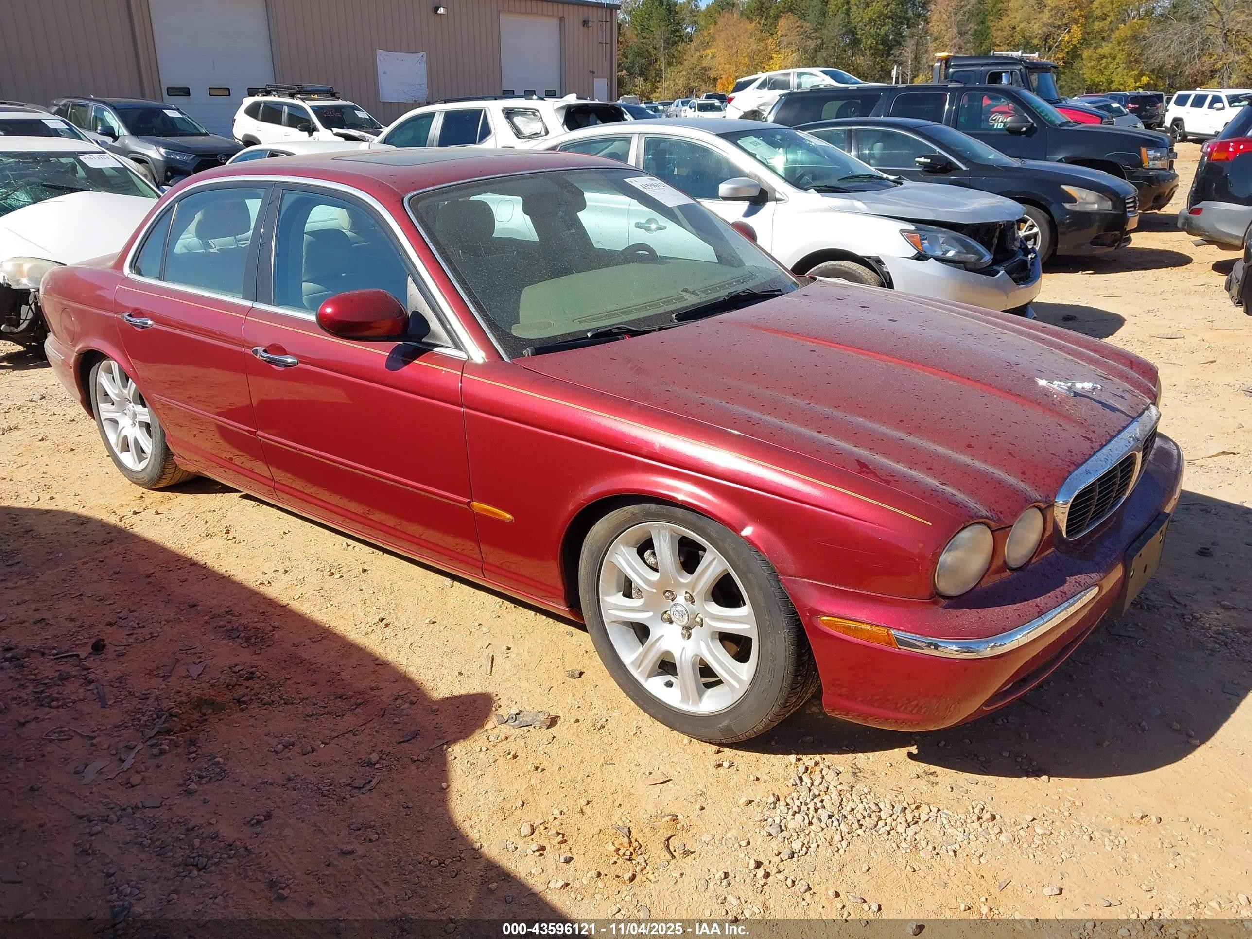 2004 Jaguar Xj Xj8 Красный vin: SAJWA71C34SG30487