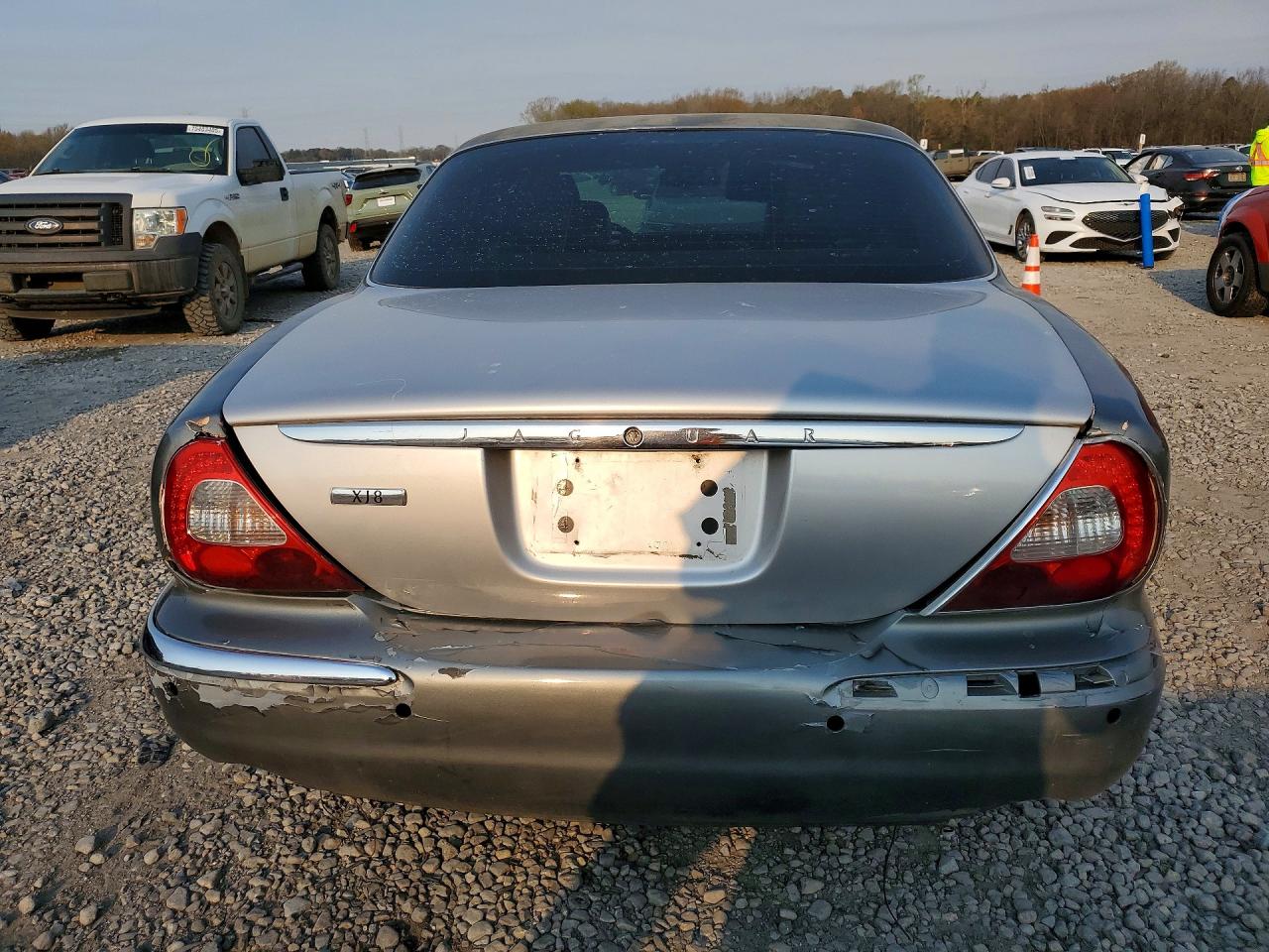 2004 Jaguar Xj8 Gray vin: SAJWA71C44SG21250