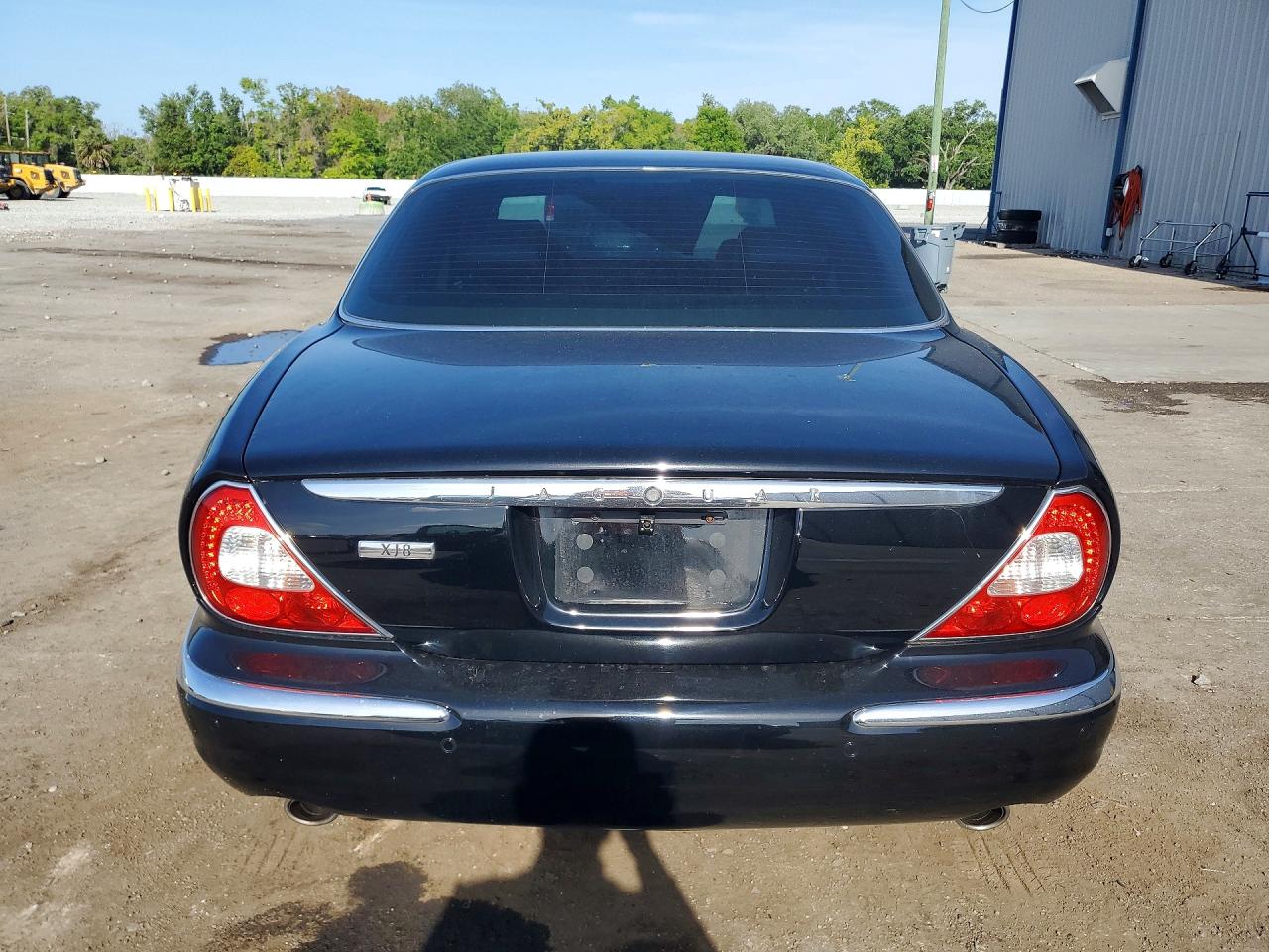 2004 Jaguar Xj8 Black vin: SAJWA71C44SG31213