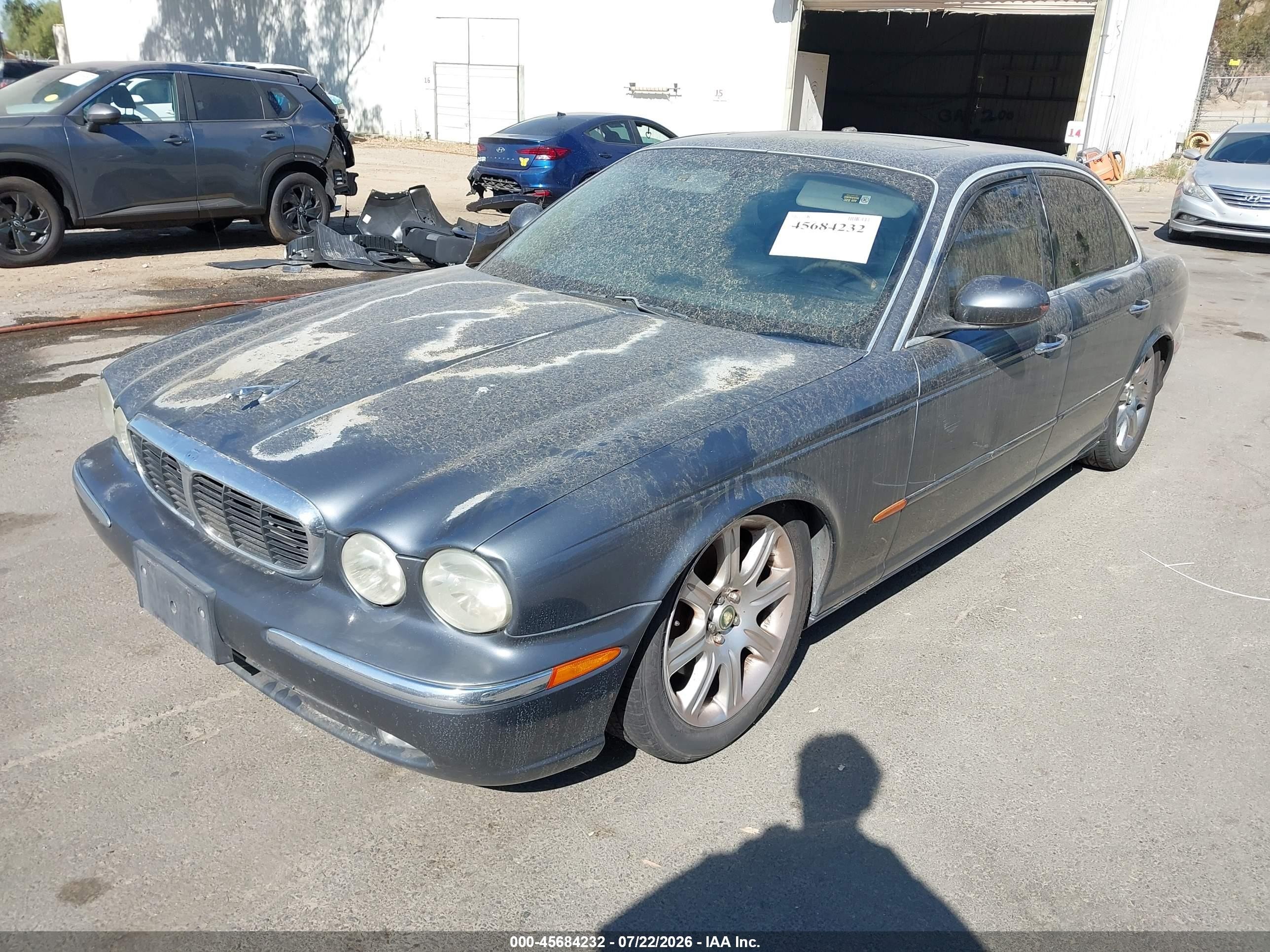 2004 Jaguar Xj Xj8 Gray vin: SAJWA71C44SG31373