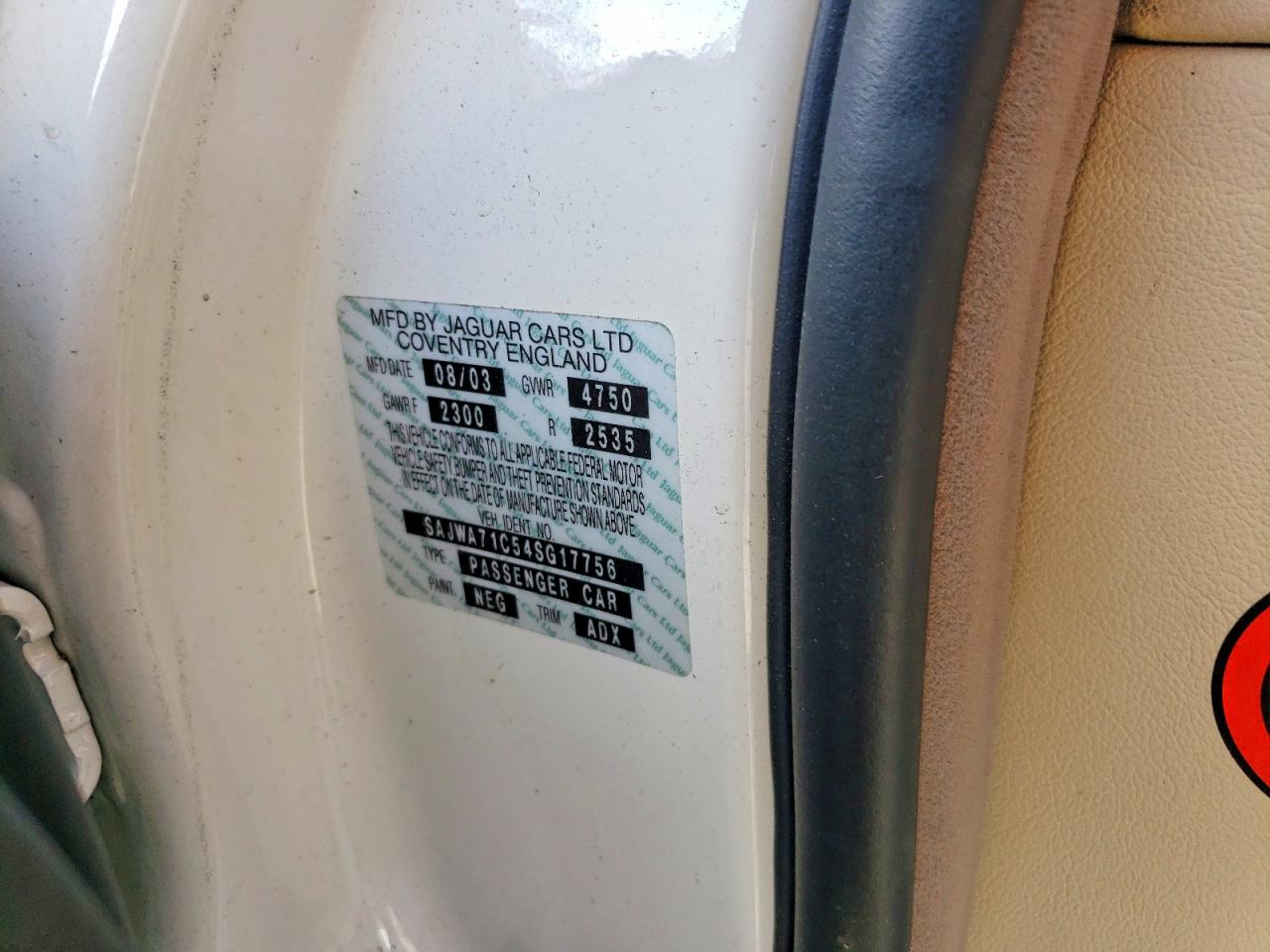 2004 Jaguar Xj8 White vin: SAJWA71C54SG17756