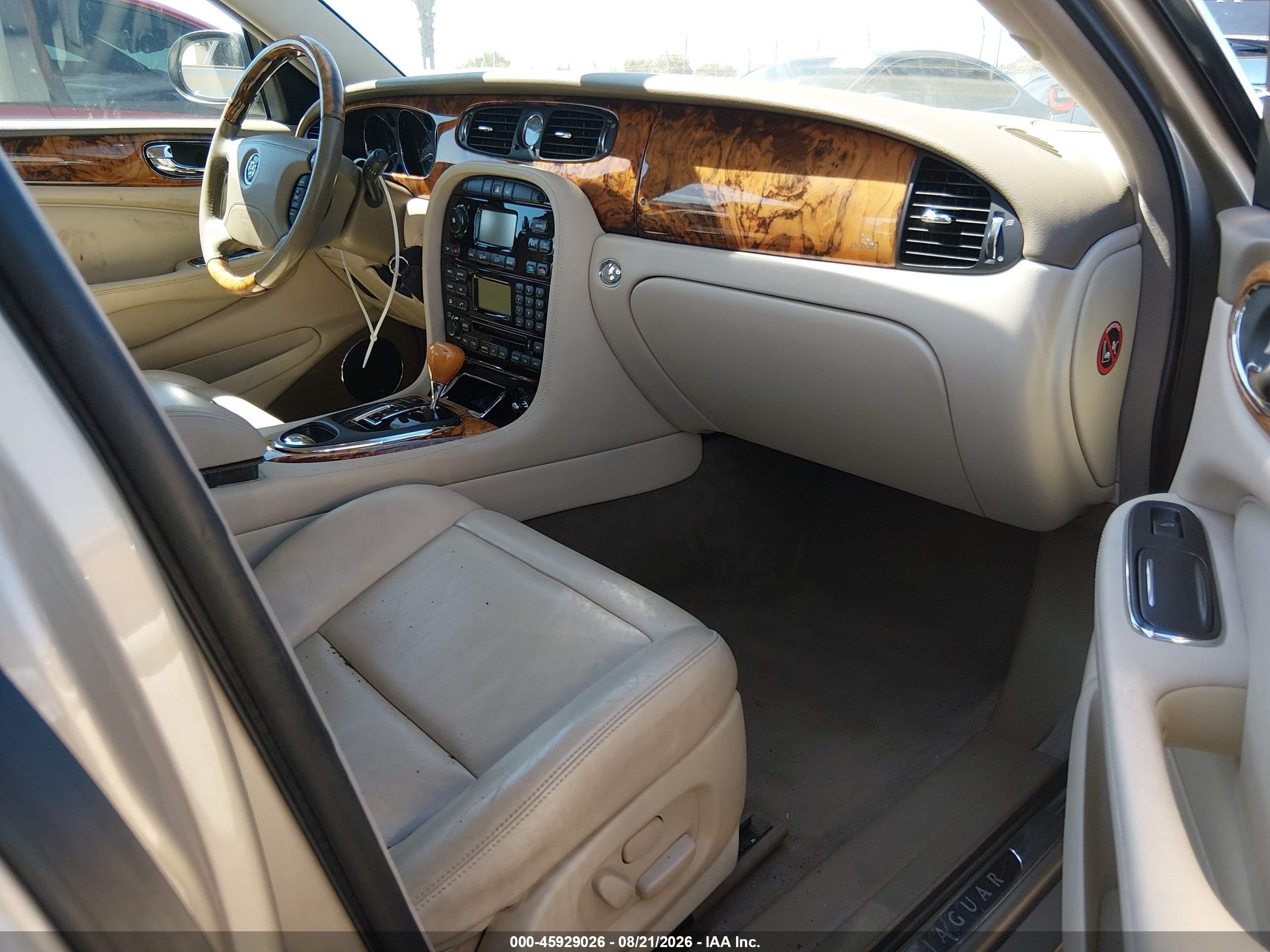 2004 Jaguar Xj Xj8 Gray vin: SAJWA71C64SG17698