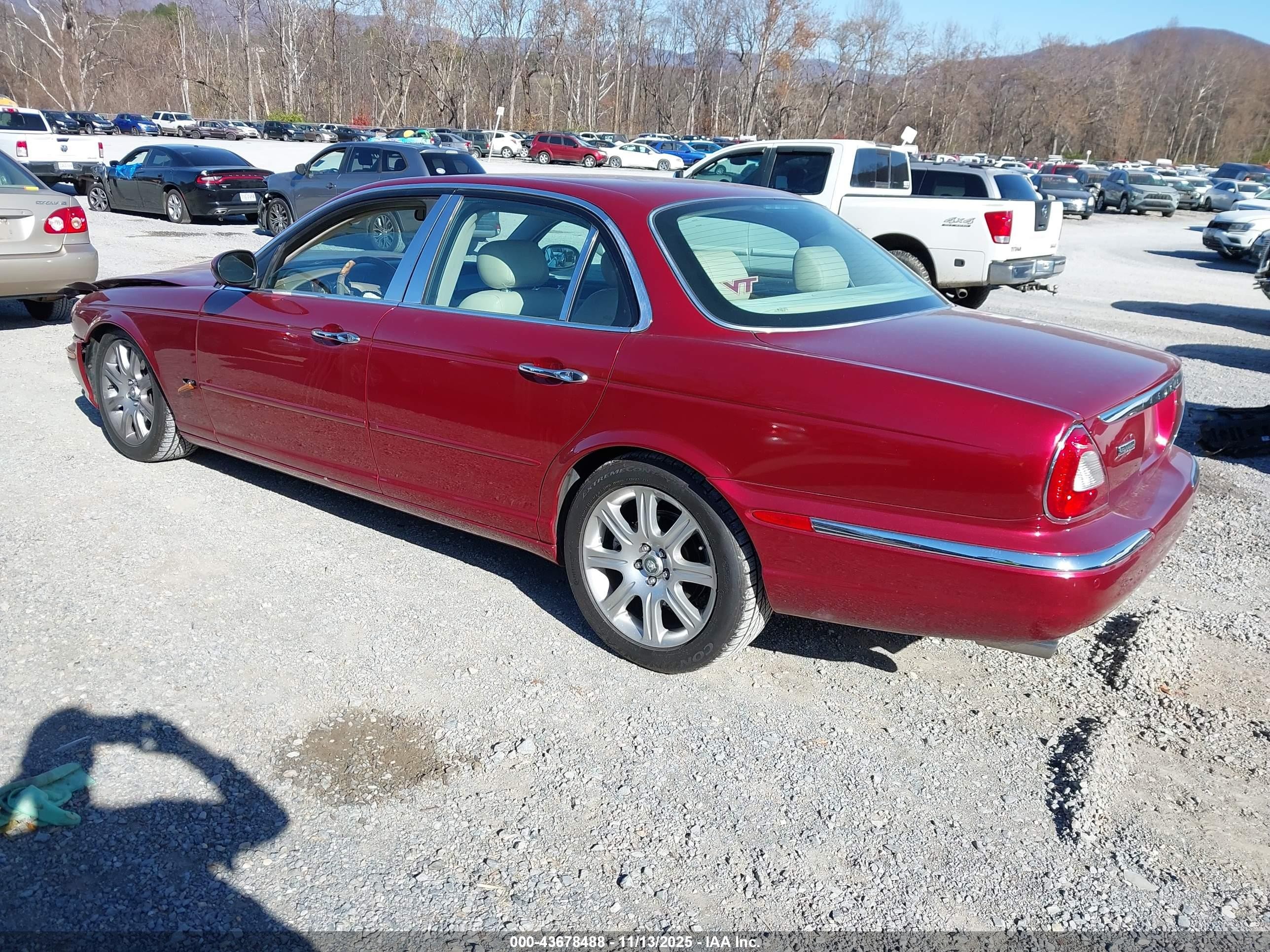 2004 Jaguar Xj Xj8 Красный vin: SAJWA71C64SG22478