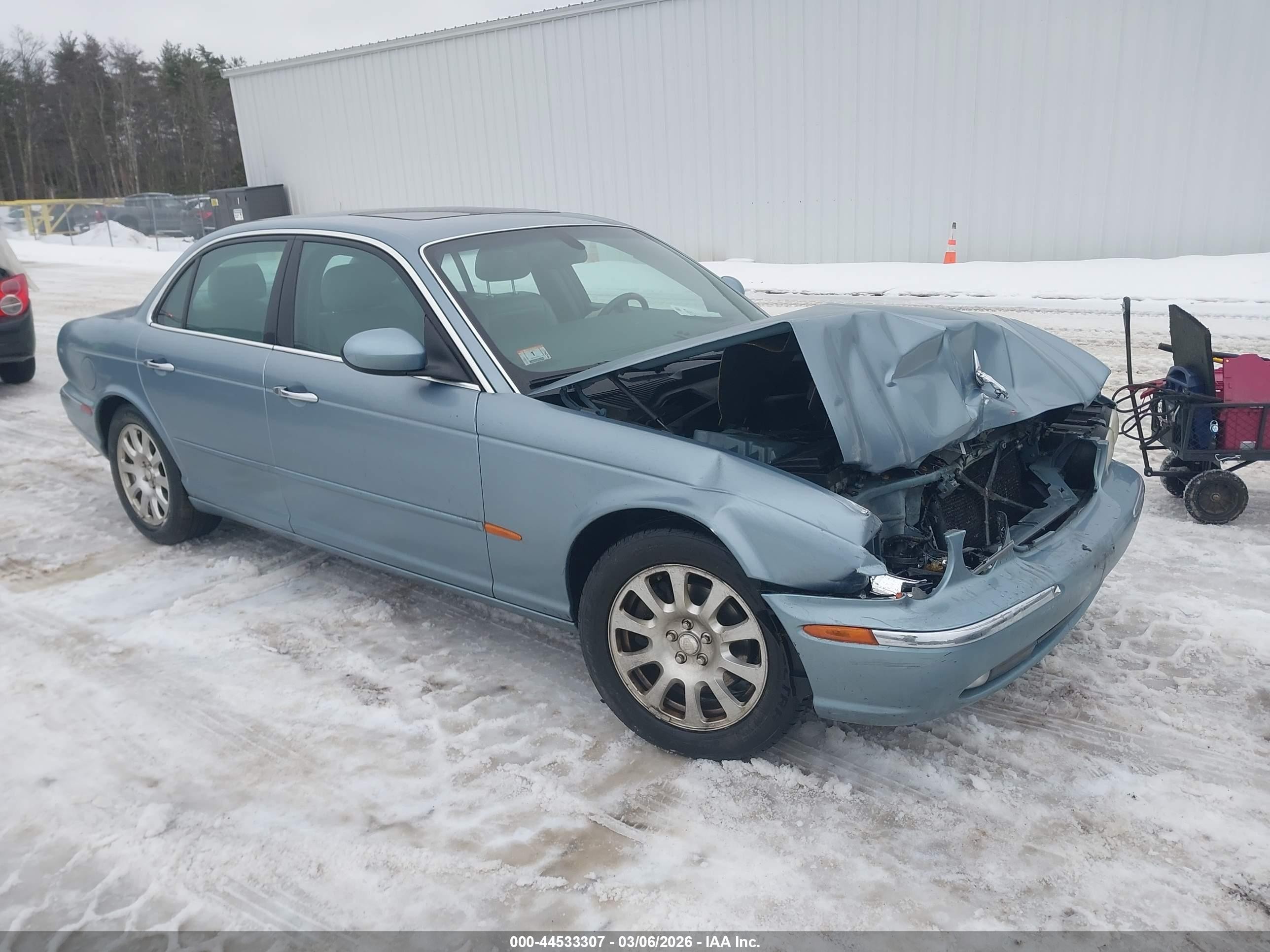 2004 Jaguar Xj Xj8 Blue vin: SAJWA71C74SG17001