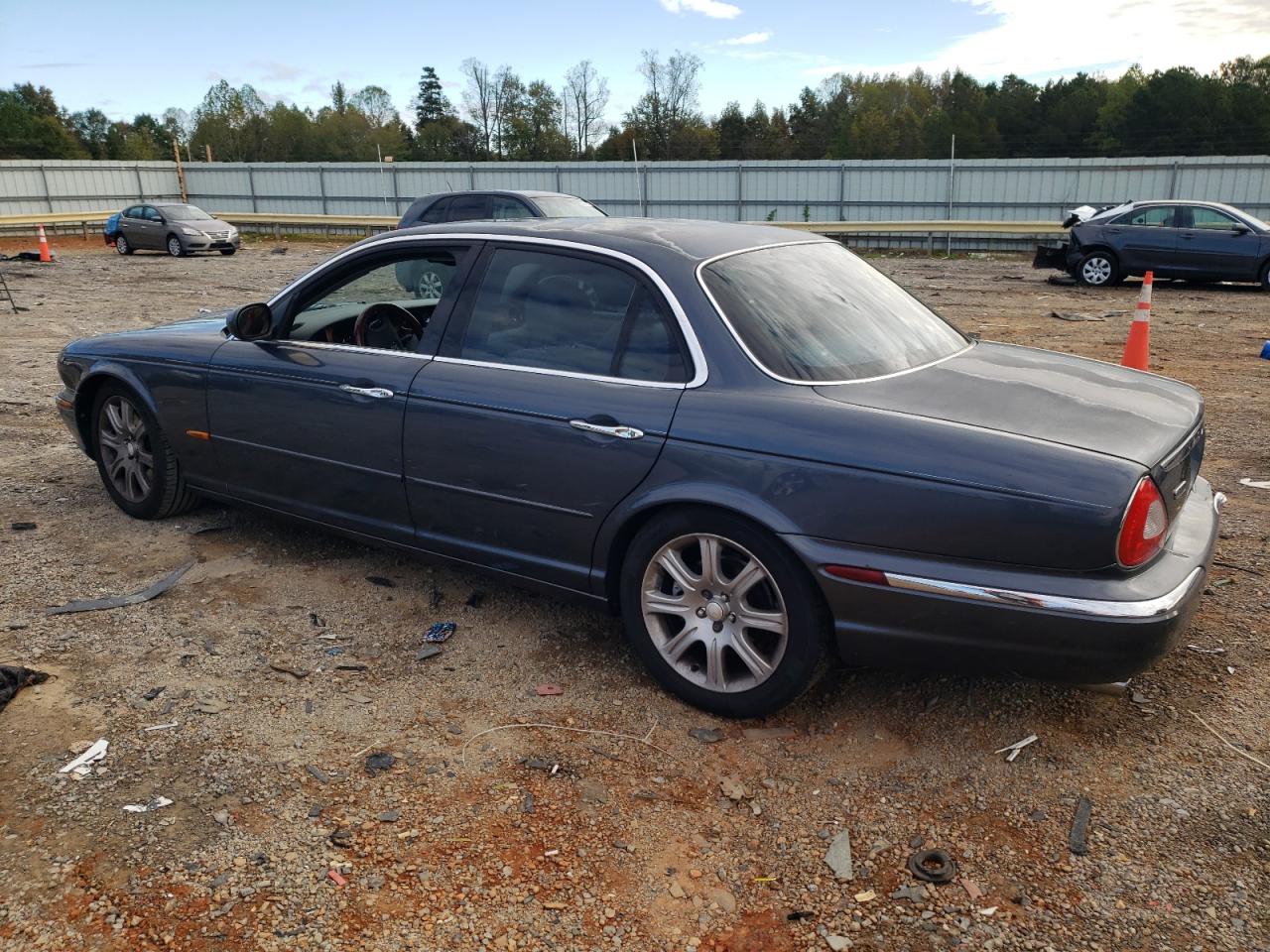 2004 Jaguar Xj8 Серый vin: SAJWA71C94SG25407