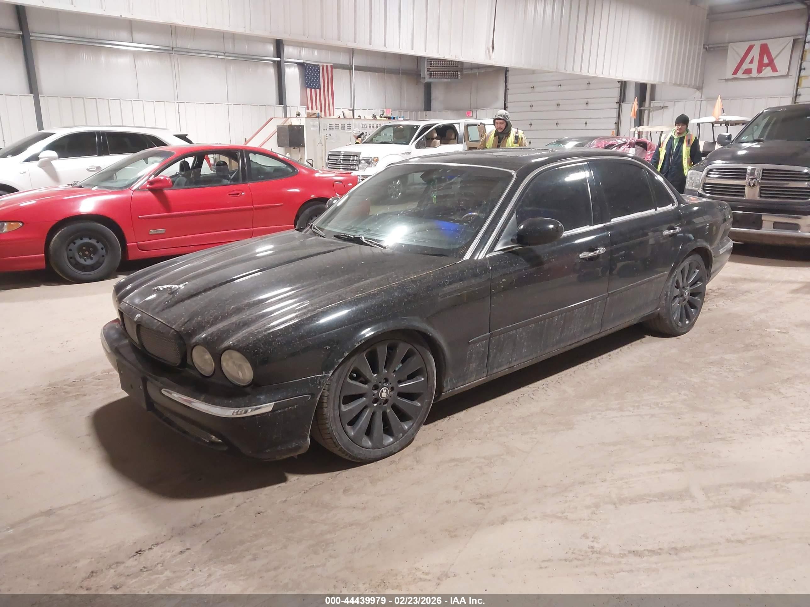 2004 Jaguar Xj Xjr Black vin: SAJWA73B24TG16899