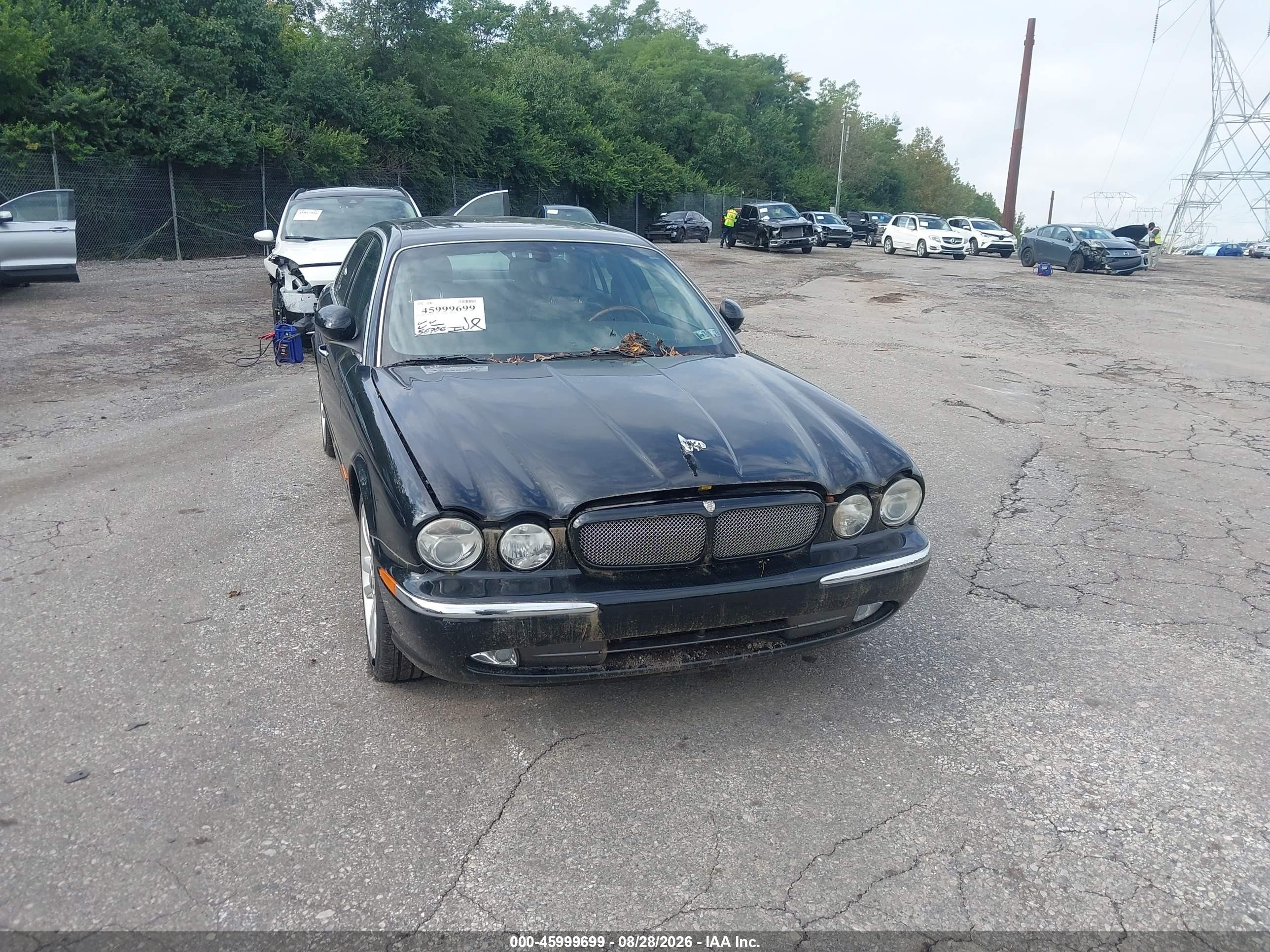 2004 Jaguar Xj Xjr Black vin: SAJWA73B44TG17388