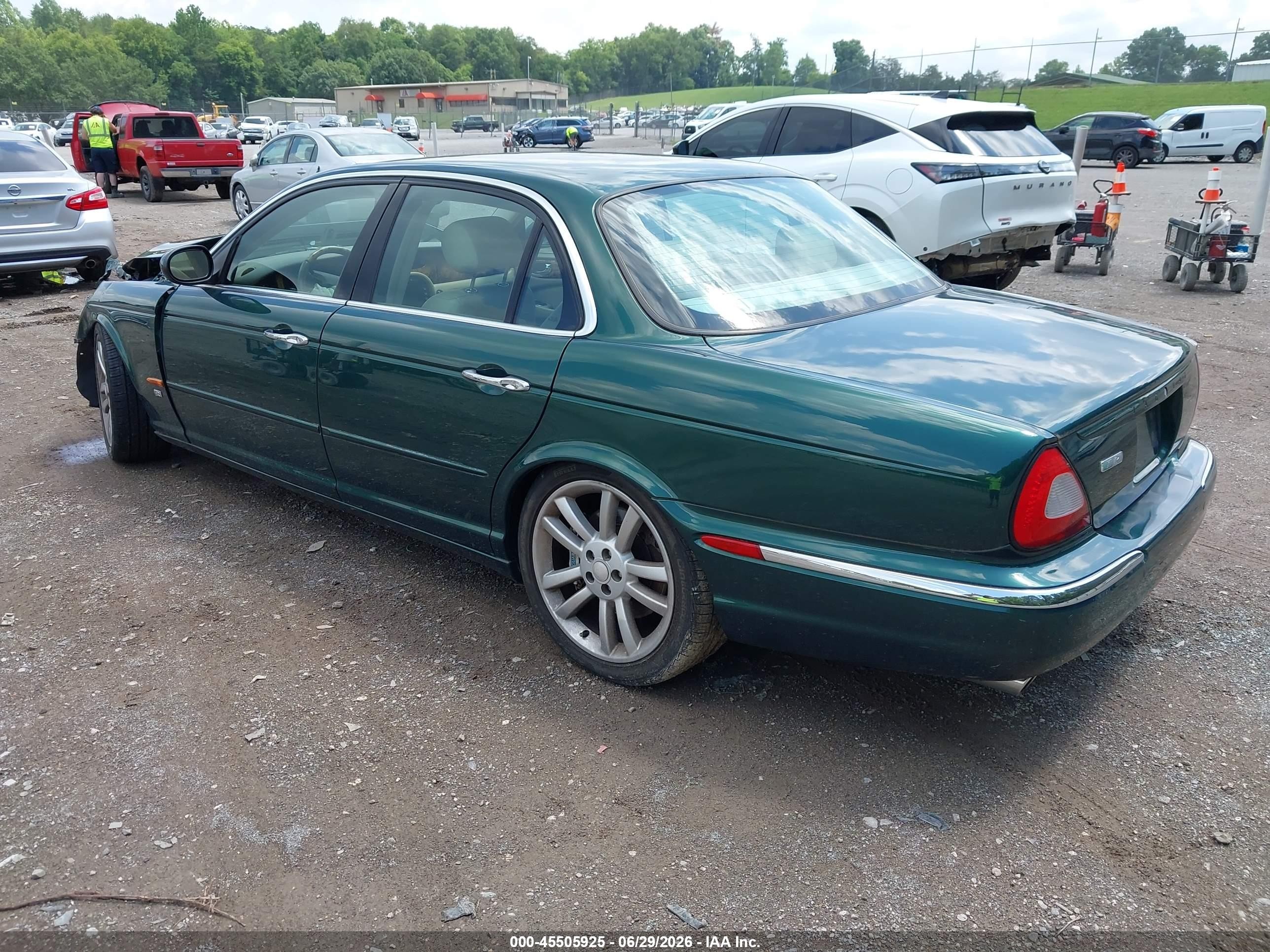 2005 Jaguar Xj Xjr Зеленый vin: SAJWA73BX5TG34617