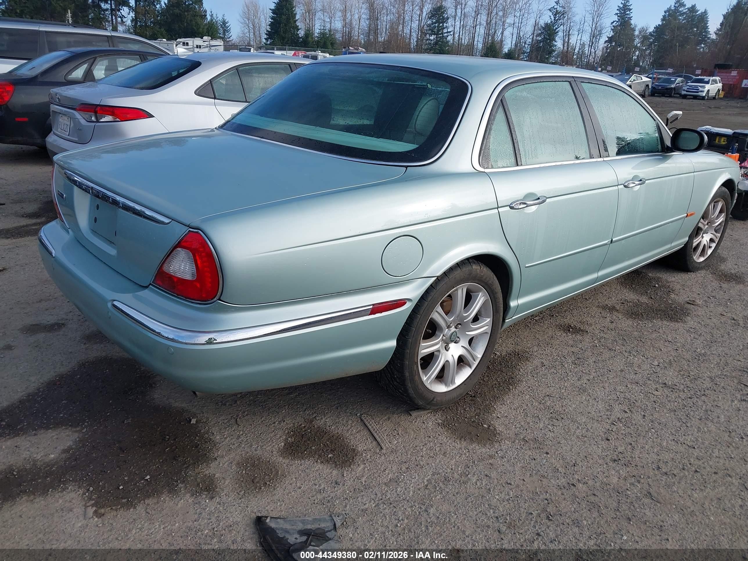 2004 Jaguar Xj Vanden Plas Silver vin: SAJWA74C54SG13895