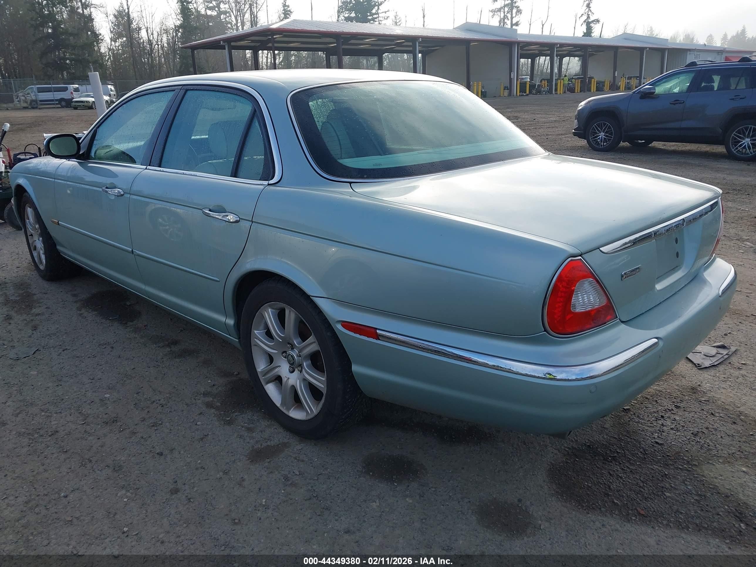 2004 Jaguar Xj Vanden Plas Silver vin: SAJWA74C54SG13895