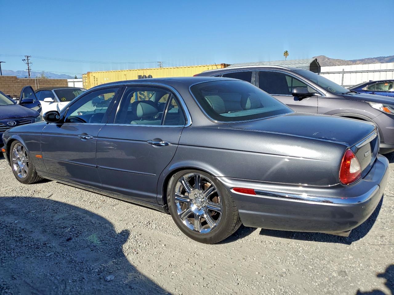 2004 Jaguar Vandenplas Charcoal vin: SAJWA74C64SG15963