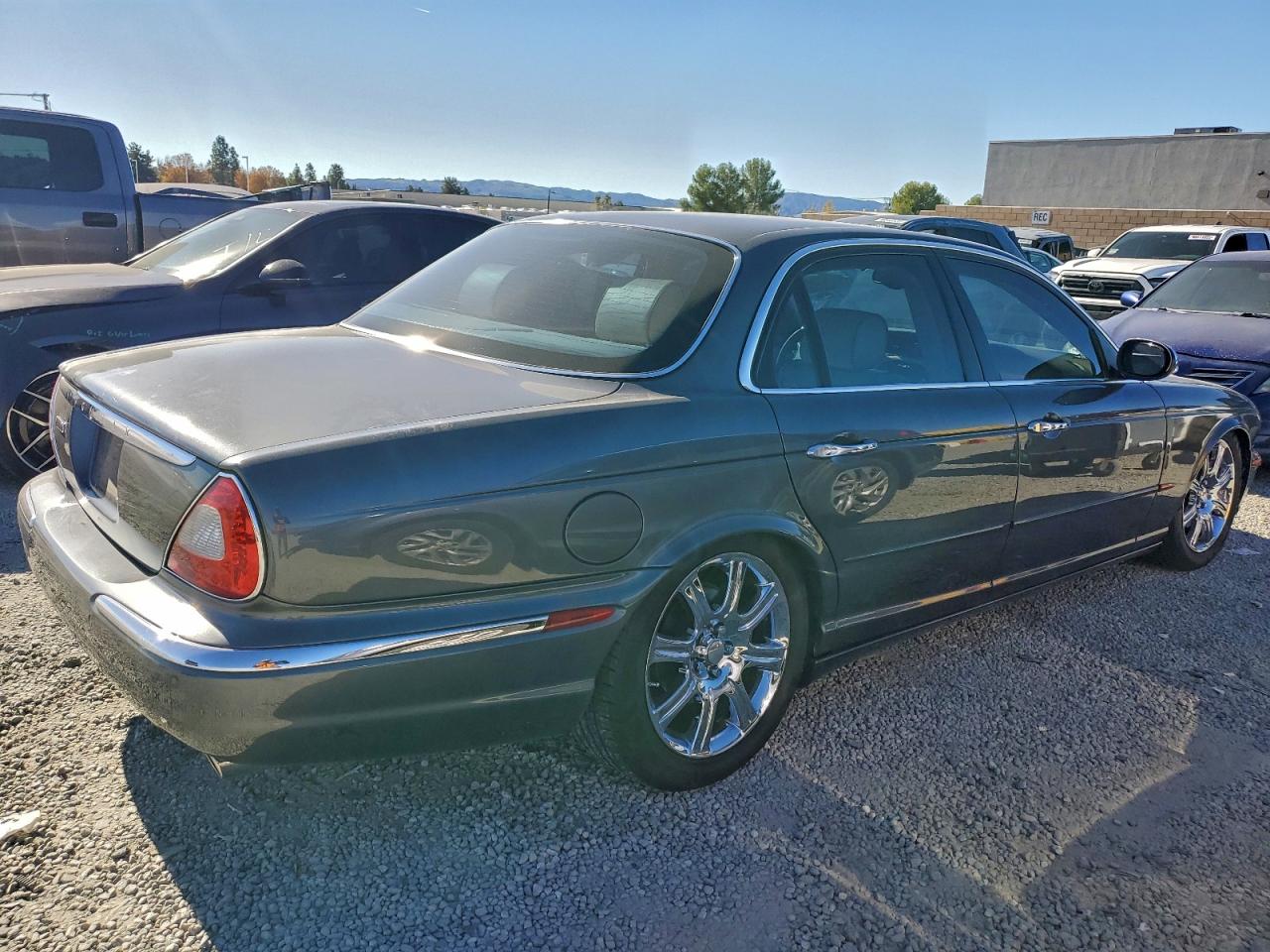 2004 Jaguar Vandenplas Charcoal vin: SAJWA74C64SG15963