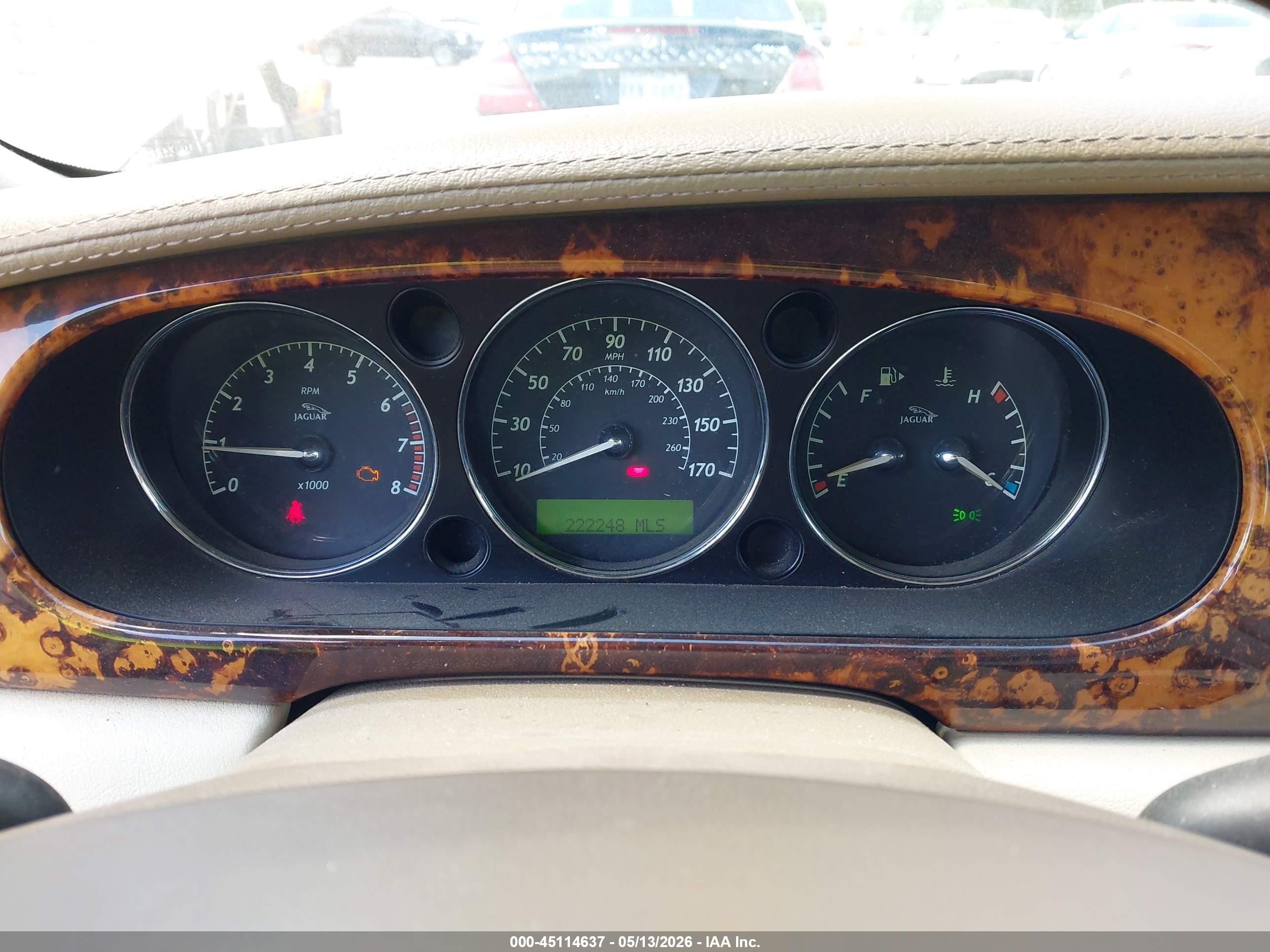 2004 Jaguar Xj Vanden Plas Gold vin: SAJWA74C64SG19947