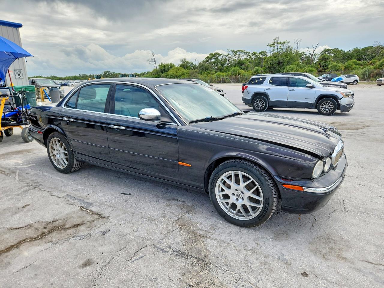 2004 Jaguar Vandenplas Black vin: SAJWA74CX4SG15058