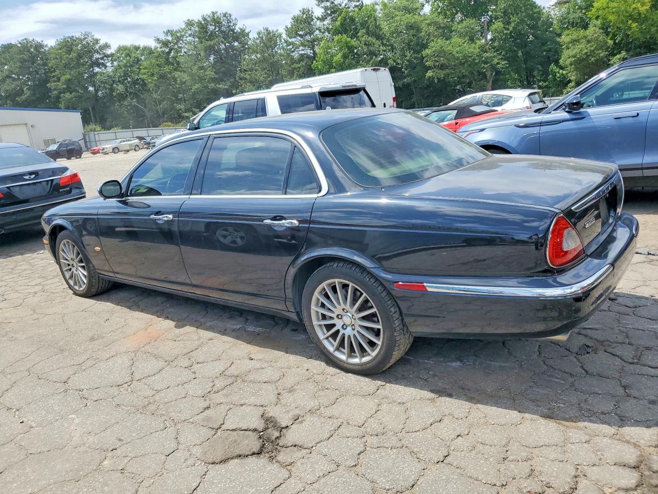 2007 Jaguar Xj8 L Black vin: SAJWA79B07SH17392