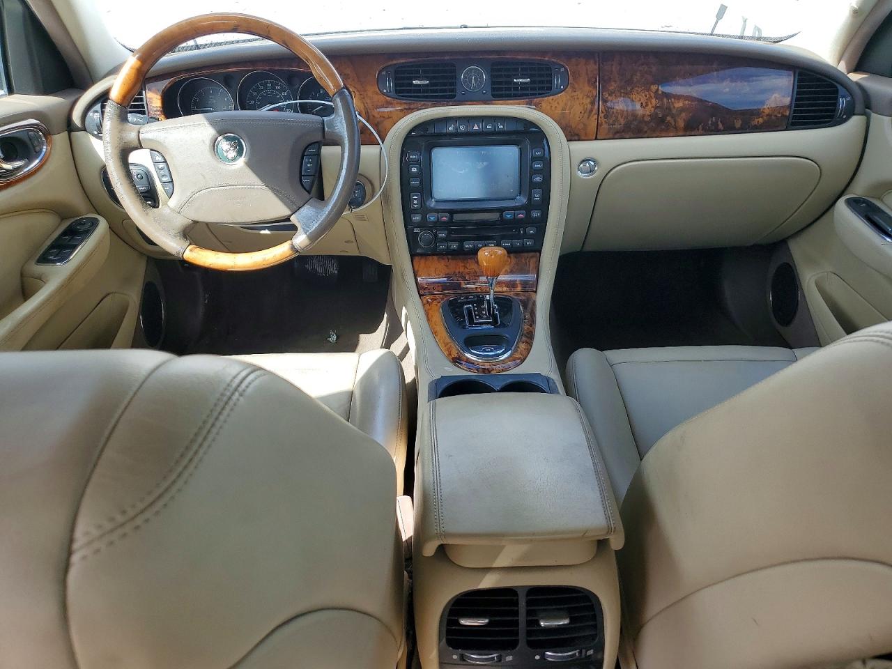 2006 Jaguar Xj8 L Белый vin: SAJWA79B16SH06898