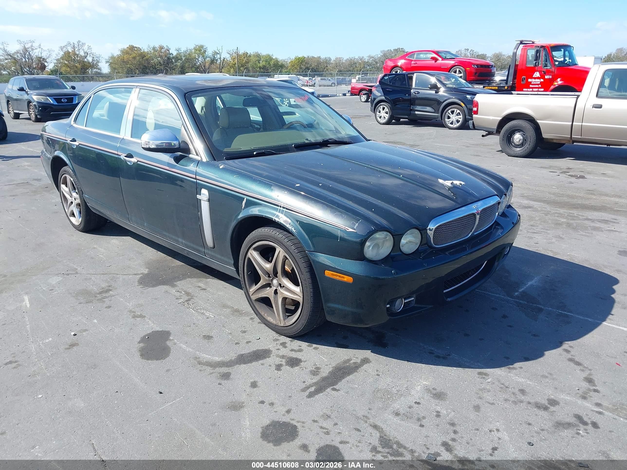 2008 Jaguar Xj Xj8 L Black vin: SAJWA79B28SH21140