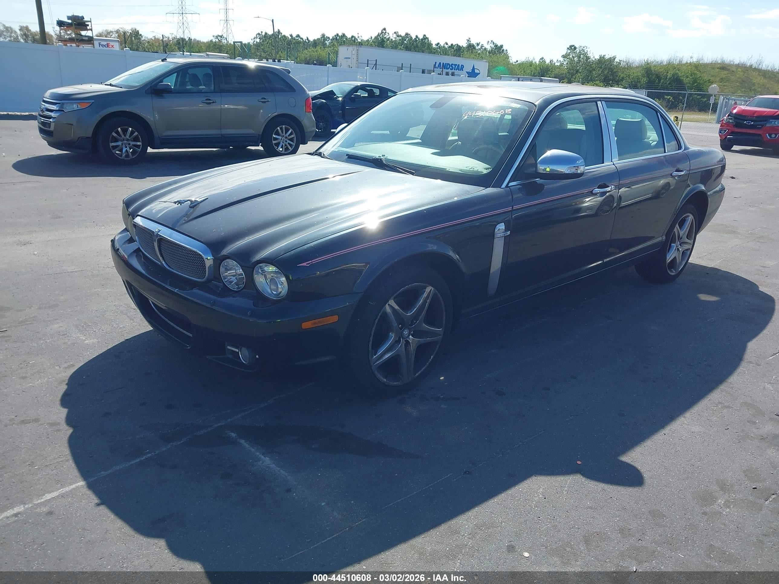 2008 Jaguar Xj Xj8 L Black vin: SAJWA79B28SH21140