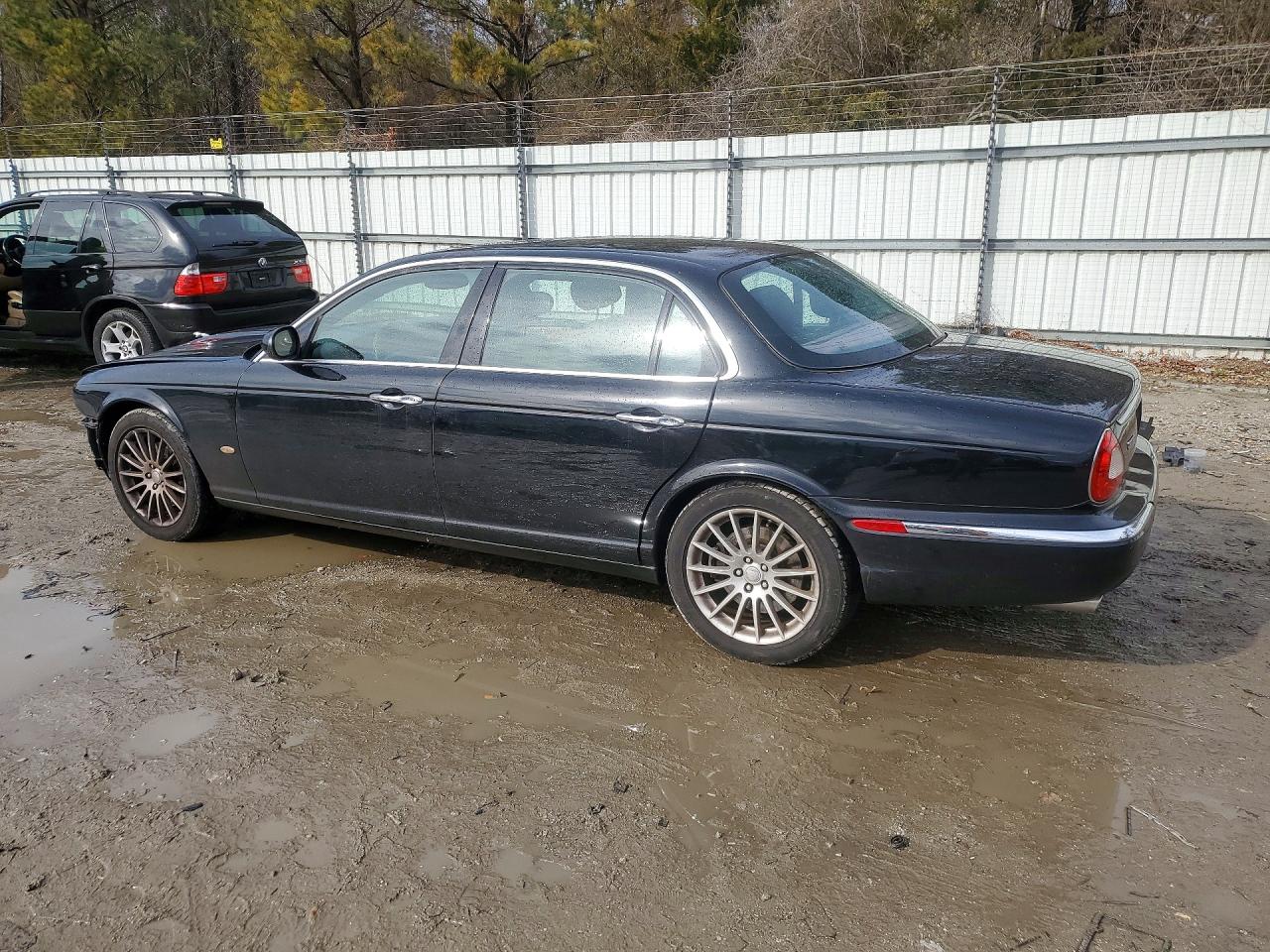 2006 Jaguar Xj8 L Black vin: SAJWA79B36SH09186