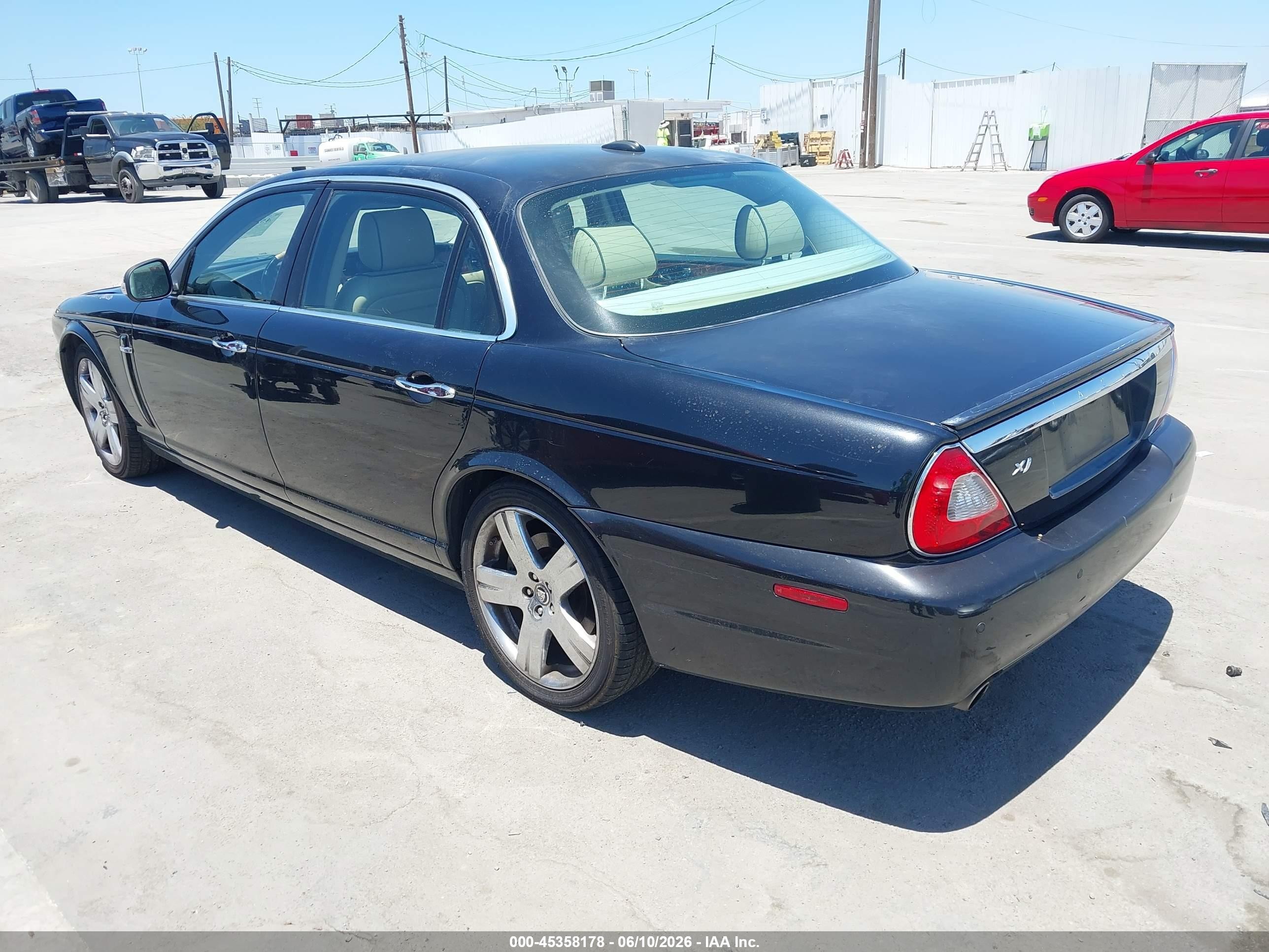 2008 Jaguar Xj Xj8 L Black vin: SAJWA79B38SH20711