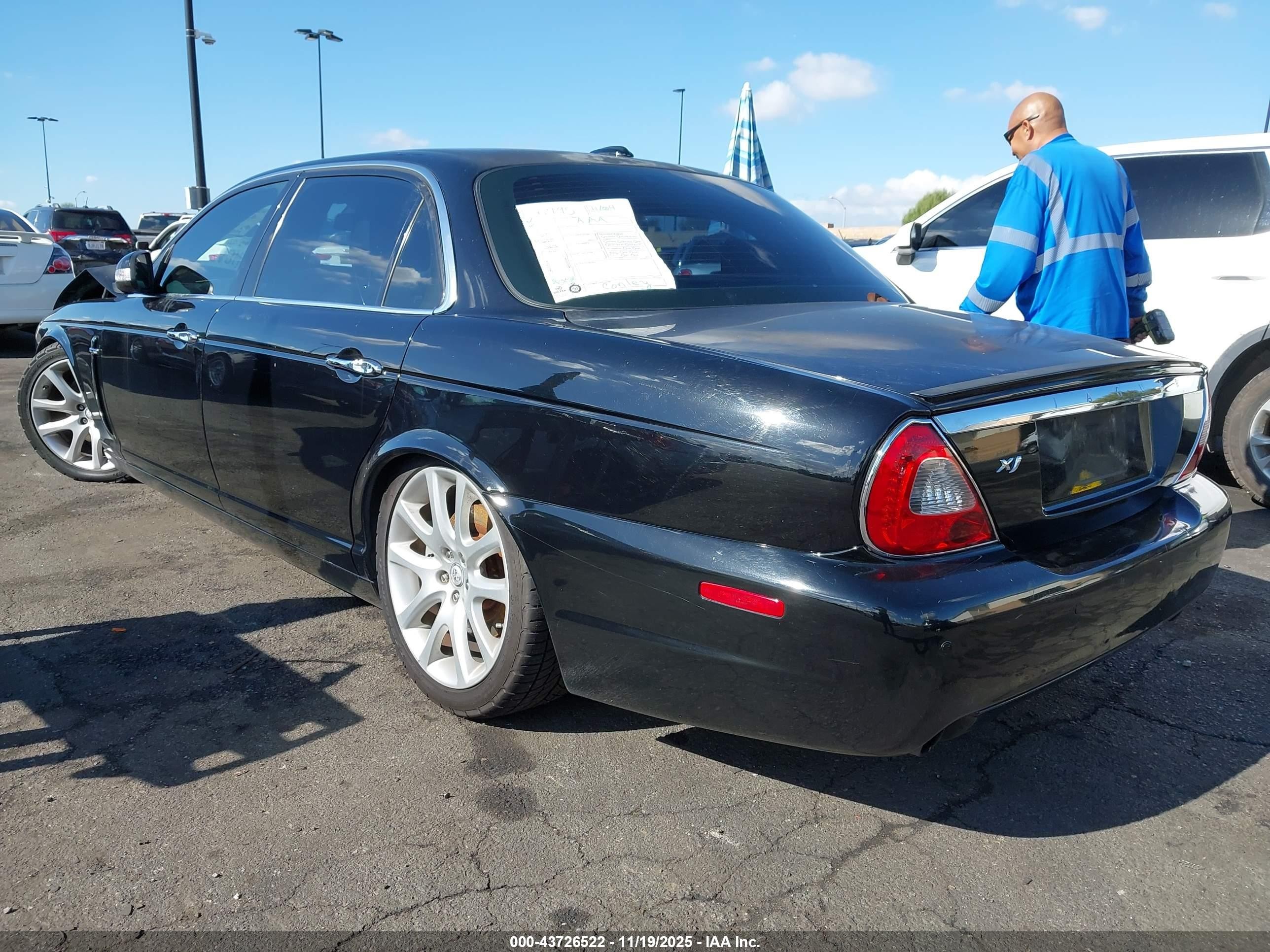 2008 Jaguar Xj Xj8 L Black vin: SAJWA79B68SH21531