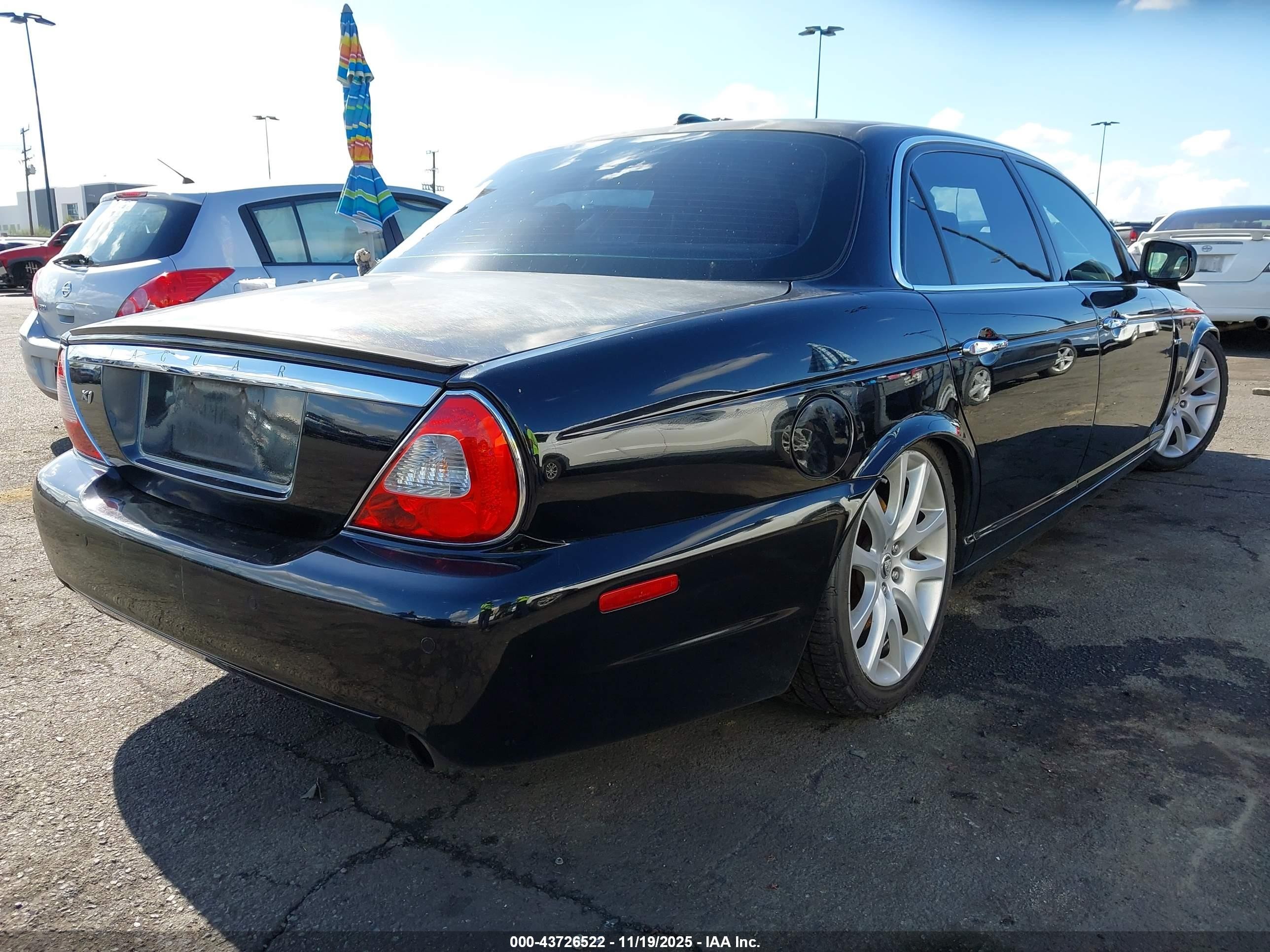 2008 Jaguar Xj Xj8 L Black vin: SAJWA79B68SH21531