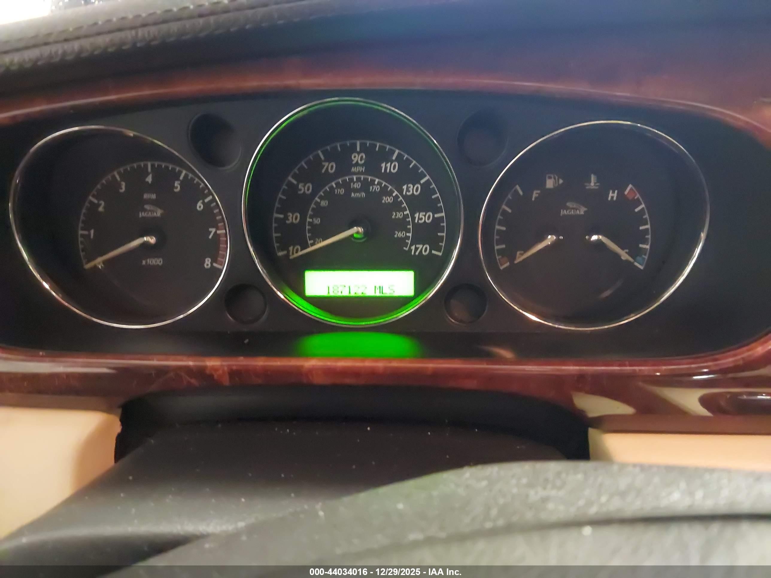 2009 Jaguar Xj Xj8 L Черный vin: SAJWA79B79SH31633