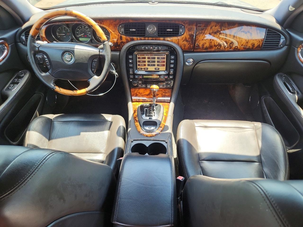 2006 Jaguar Xj8 L Silver vin: SAJWA79B86SH09006