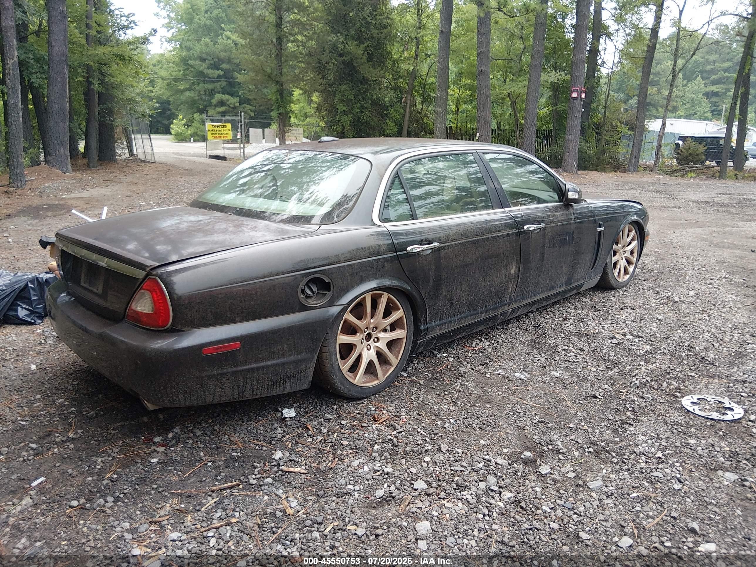 2008 Jaguar Xj Xj8 L Black vin: SAJWA79B88SH28609