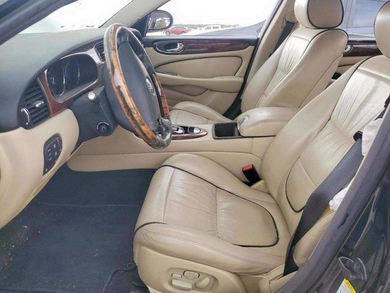 2007 Jaguar Xj8 L Black vin: SAJWA79BX7SH18095