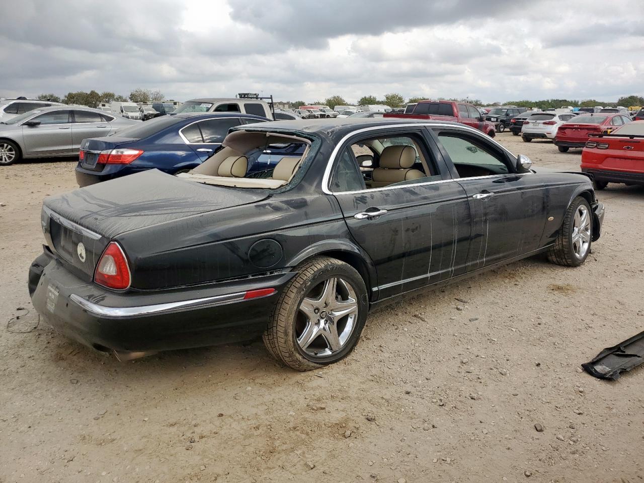 2007 Jaguar Xj8 L Black vin: SAJWA79BX7SH18095