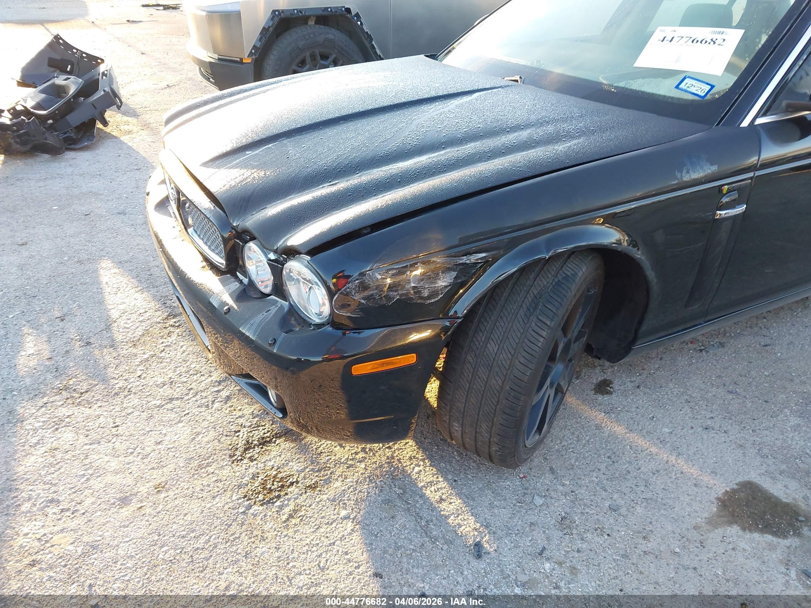 2009 Jaguar Xj Xj8 L Черный vin: SAJWA79BX9SH30606