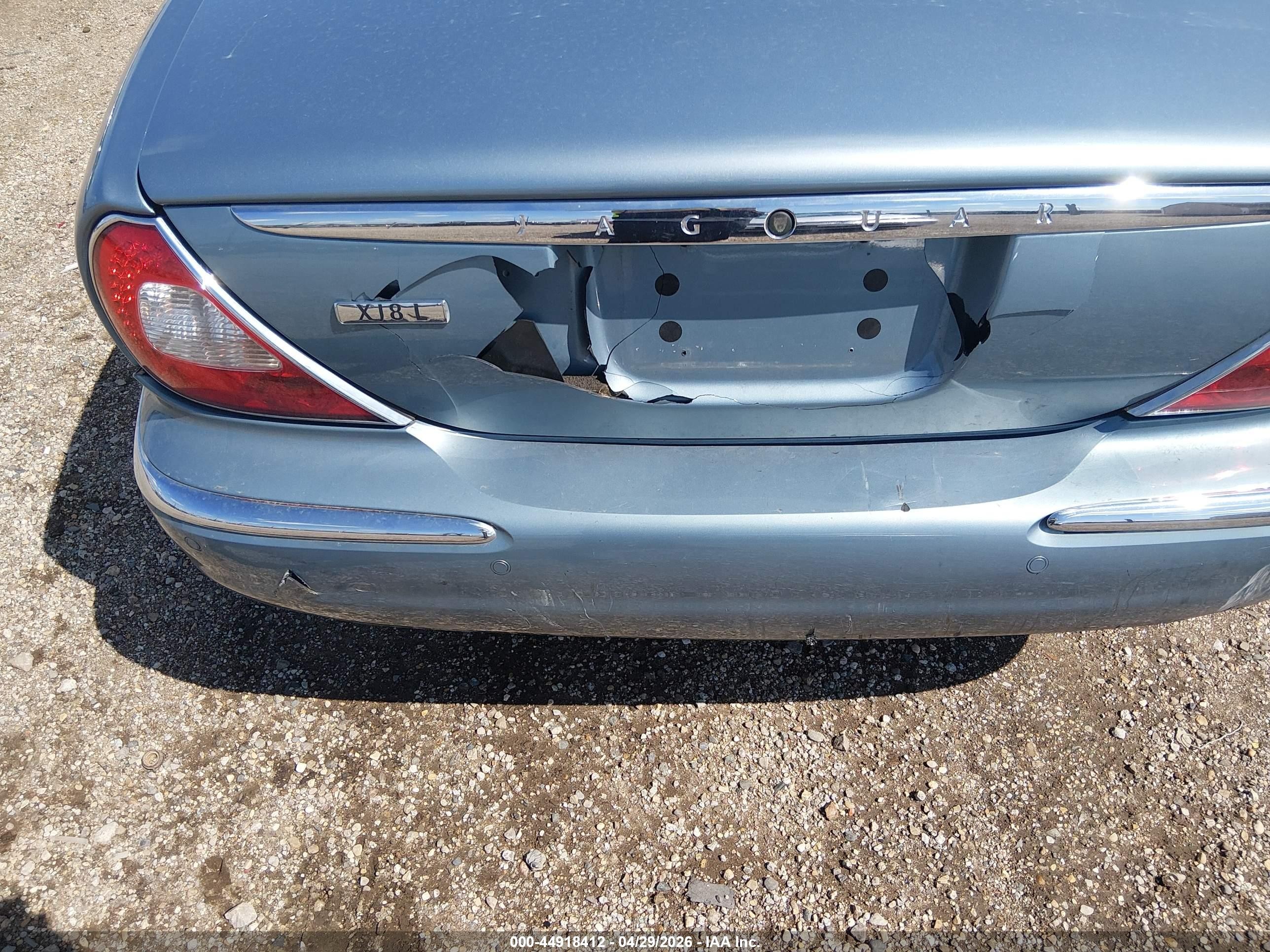 2005 Jaguar Xj Xj8 L Light Blue vin: SAJWA79C25SG48050