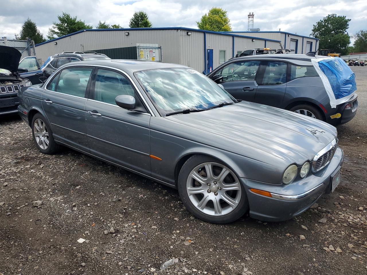 2005 Jaguar Xj8 L Серый vin: SAJWA79C55SG42064