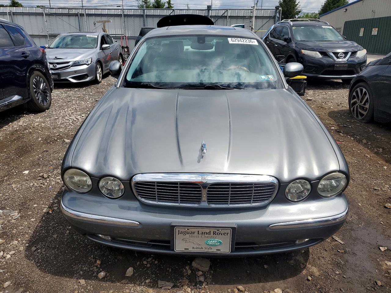 2005 Jaguar Xj8 L Серый vin: SAJWA79C55SG42064