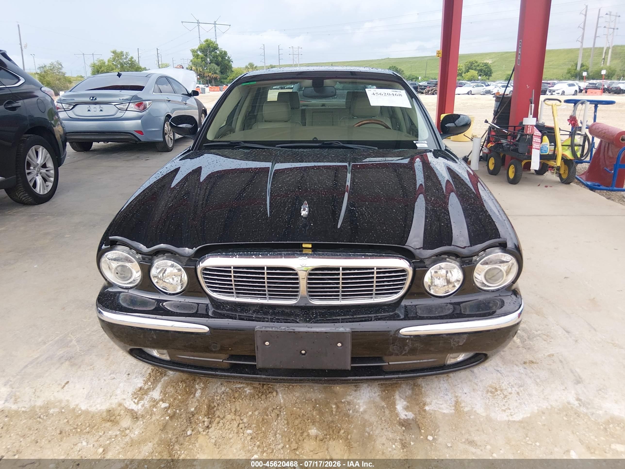2005 Jaguar Xj Xj8 L Black vin: SAJWA79C95SG42813