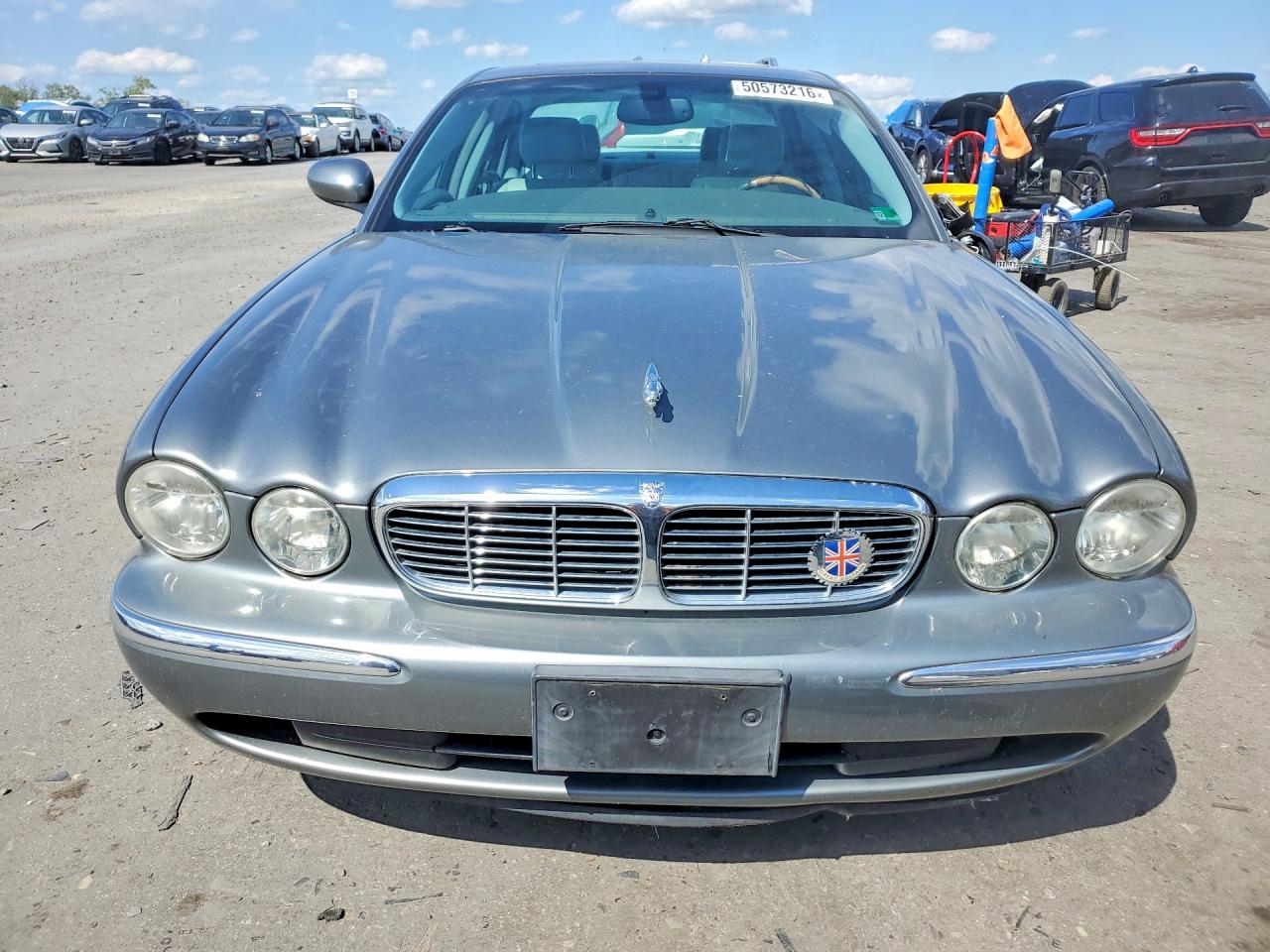 2005 Jaguar Xj8 L Gray vin: SAJWA79C95SG48787